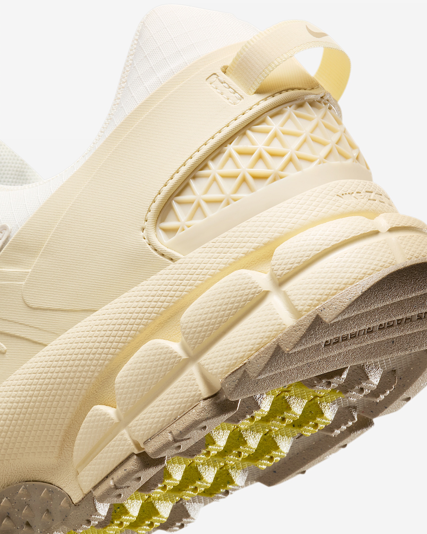 Nike Zoom Vomero Roam Men's Winterized Shoes - 8