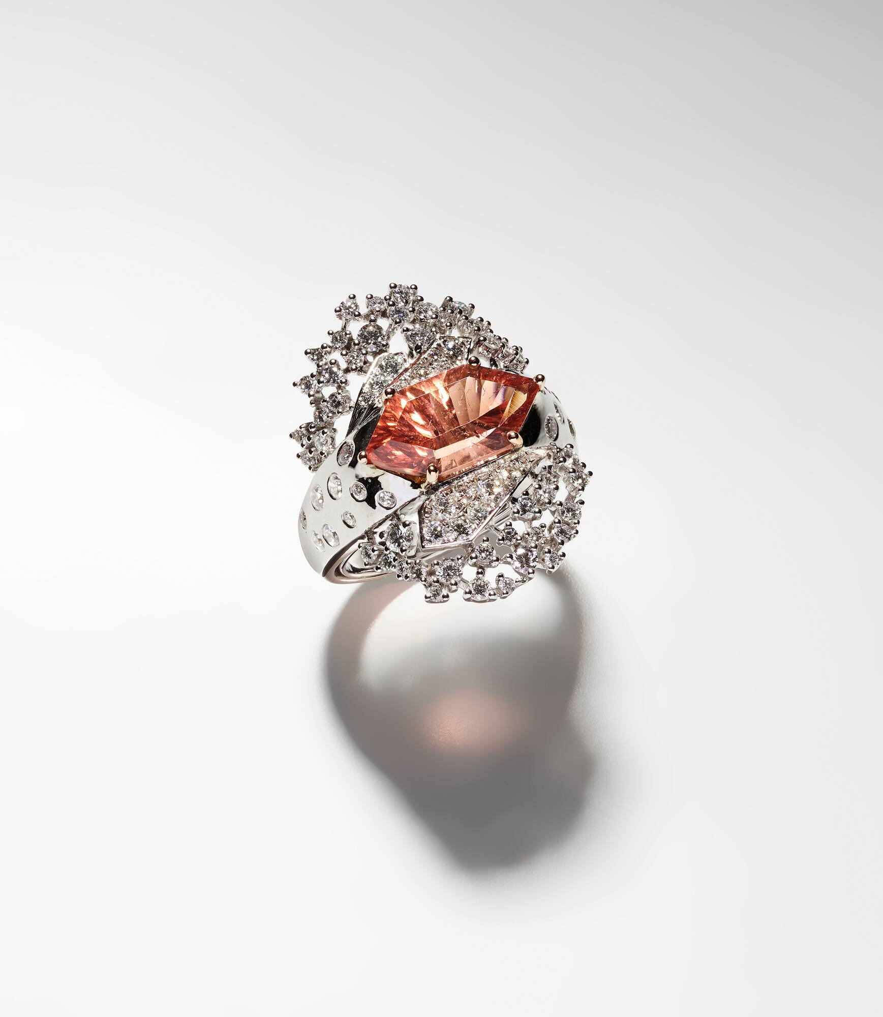 18kt white gold ring with diamonds and tourmaline - 5