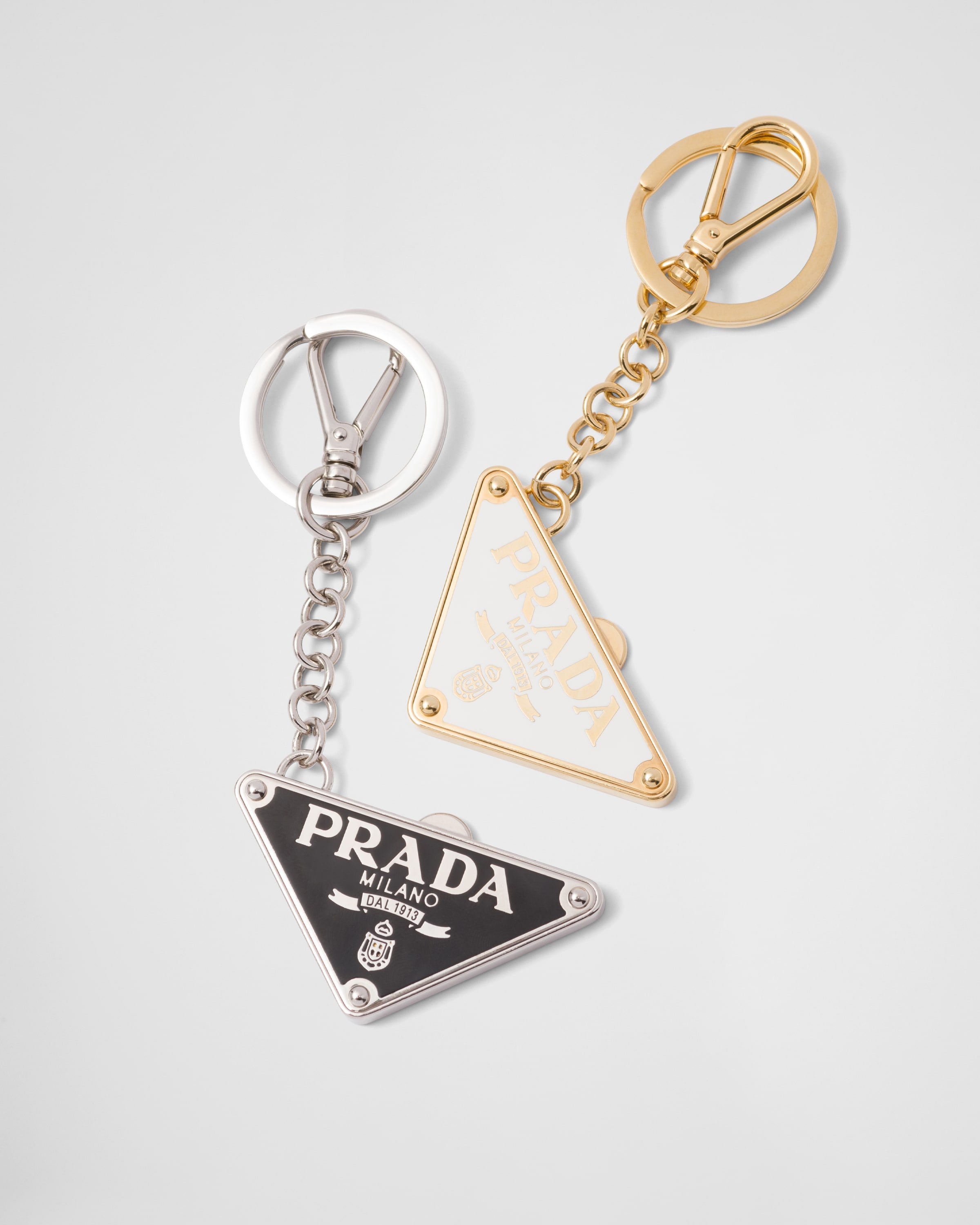 Dividable metal keychain - 2