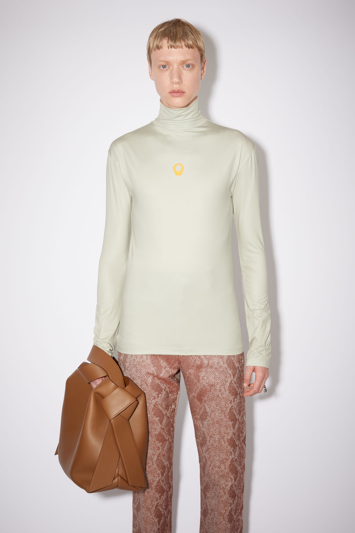 Funnel neck t-shirt - Dusty green - 2