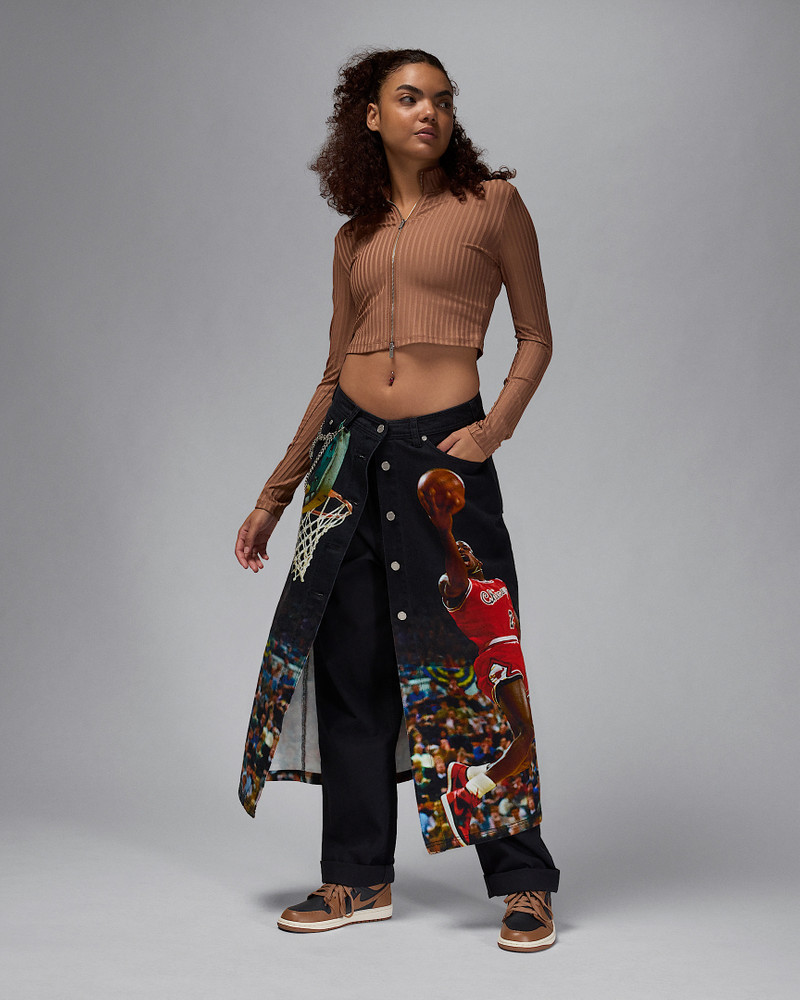 Air Jordan Women's Printed Skirt 6