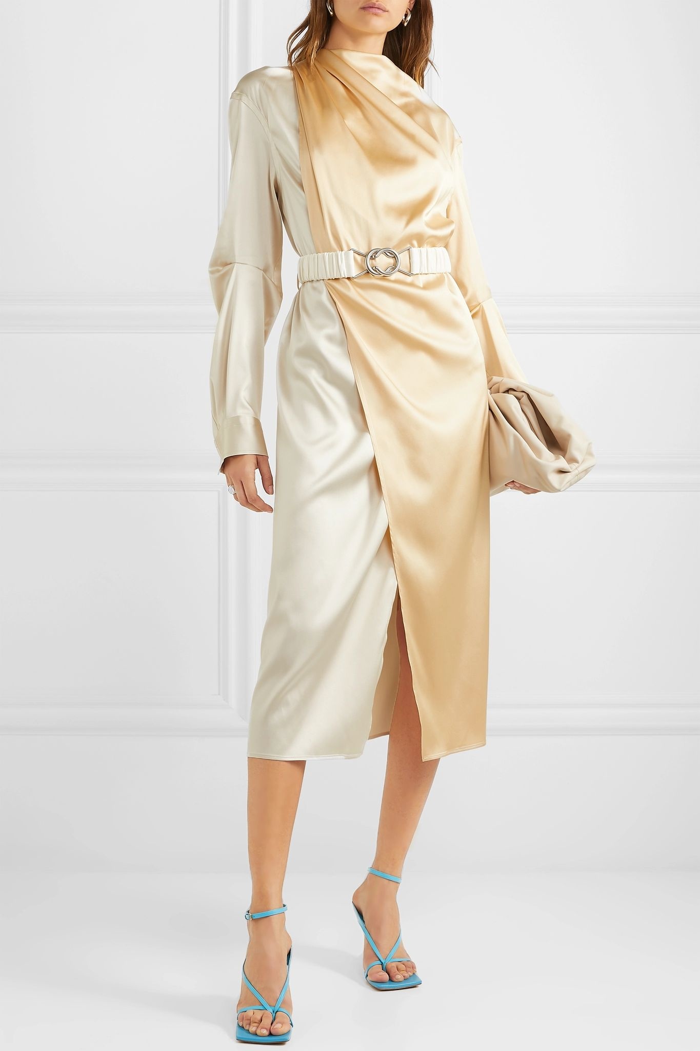 Belted two-tone stretch-silk satin wrap dress - 2