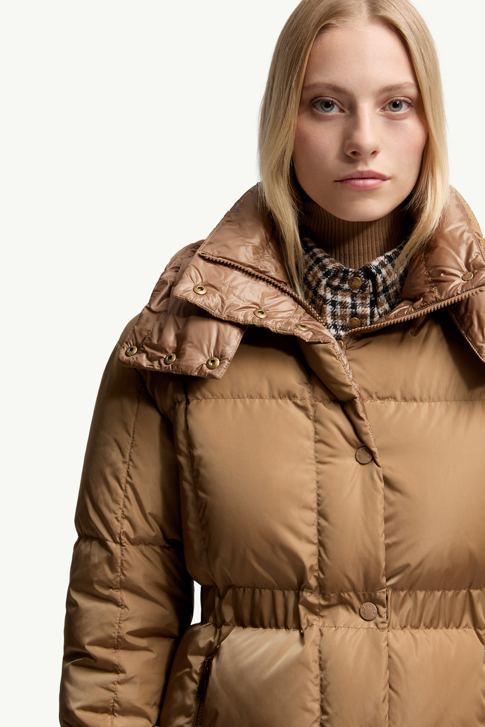 Agneux Square-Quilted Hooded Short Down Jacket - 7