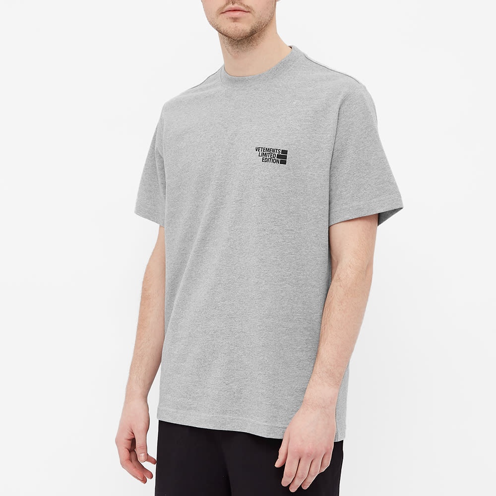 VETEMENTS Logo Limited Edition Tee - 3