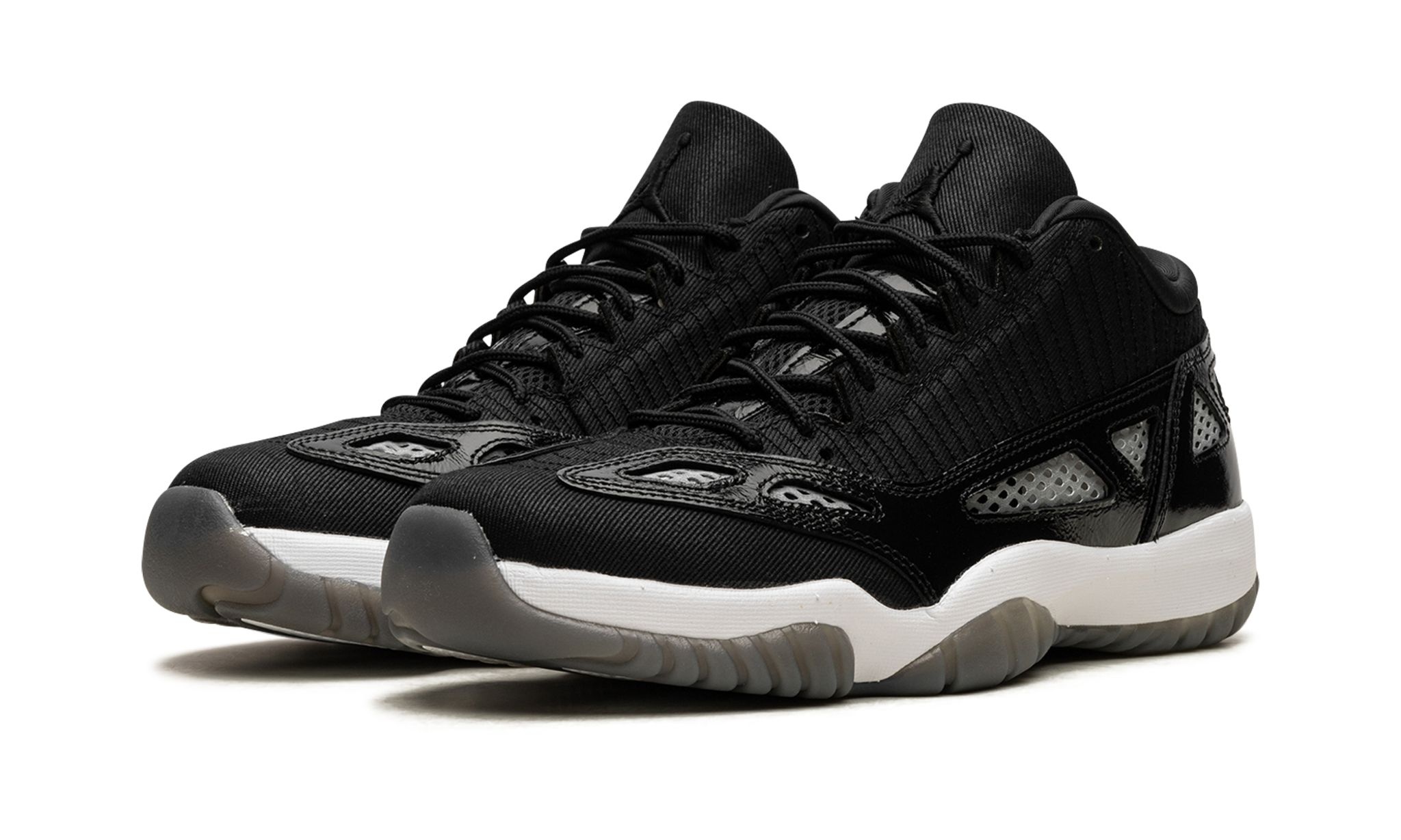 Air Jordan 11 Low IE "Black/White" - 2
