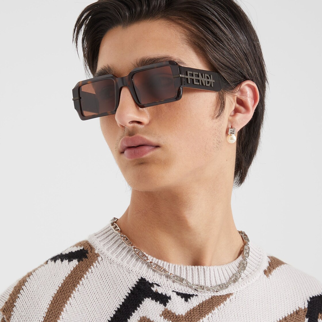 Presented at the Fall-Winter 22 fashion show, these rectangular sunglasses are made from Havana acet - 4