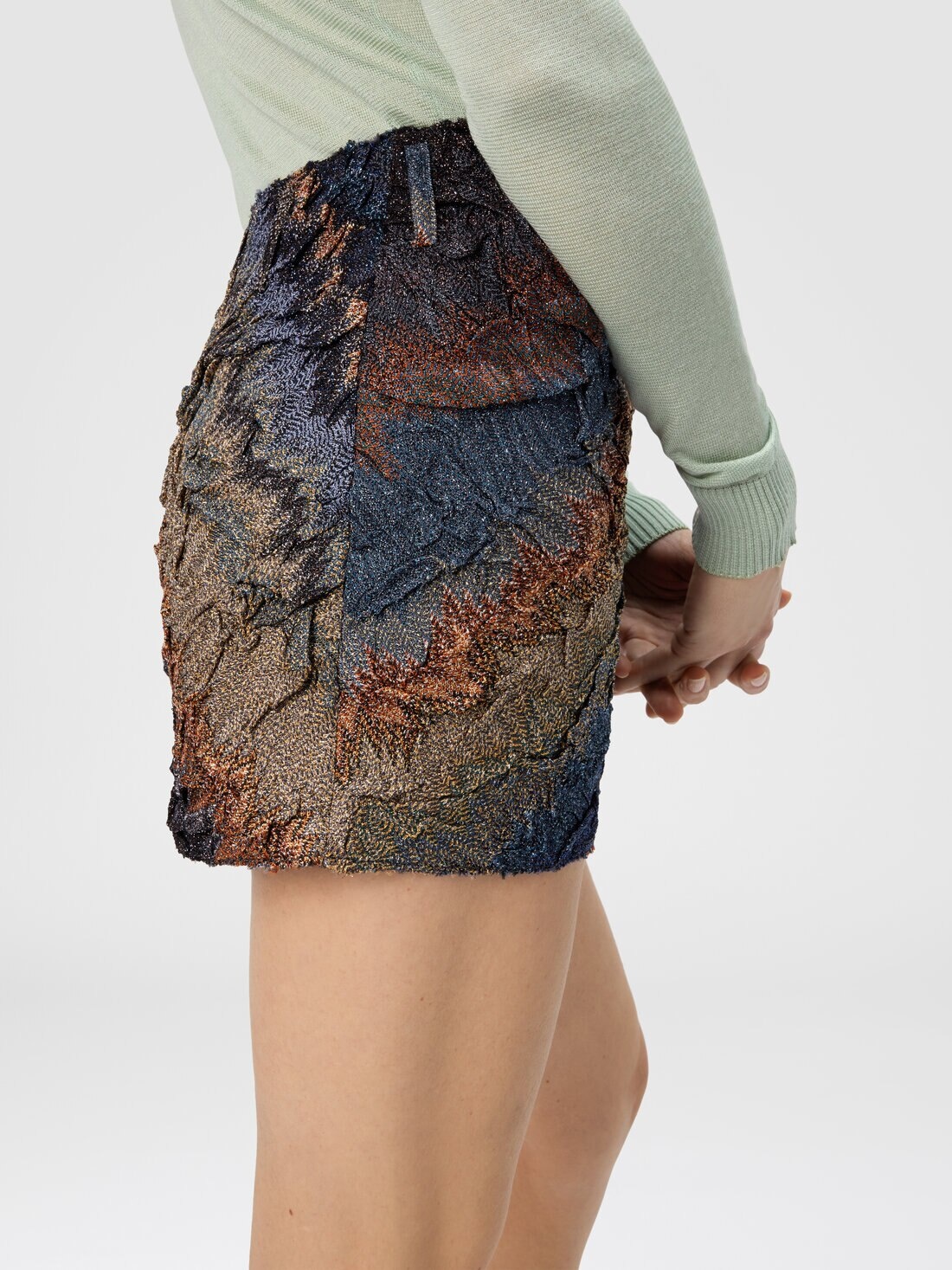Pleated Mini Skirt with Snake Pattern - 4