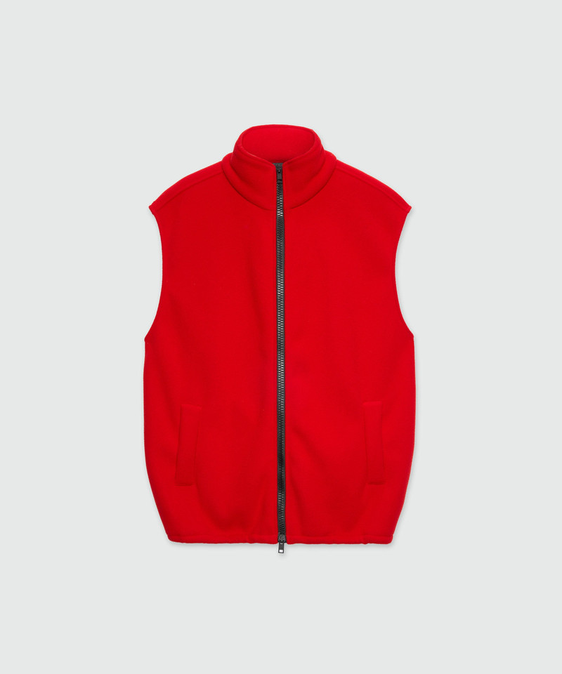 Red fleece vest with high collar 1