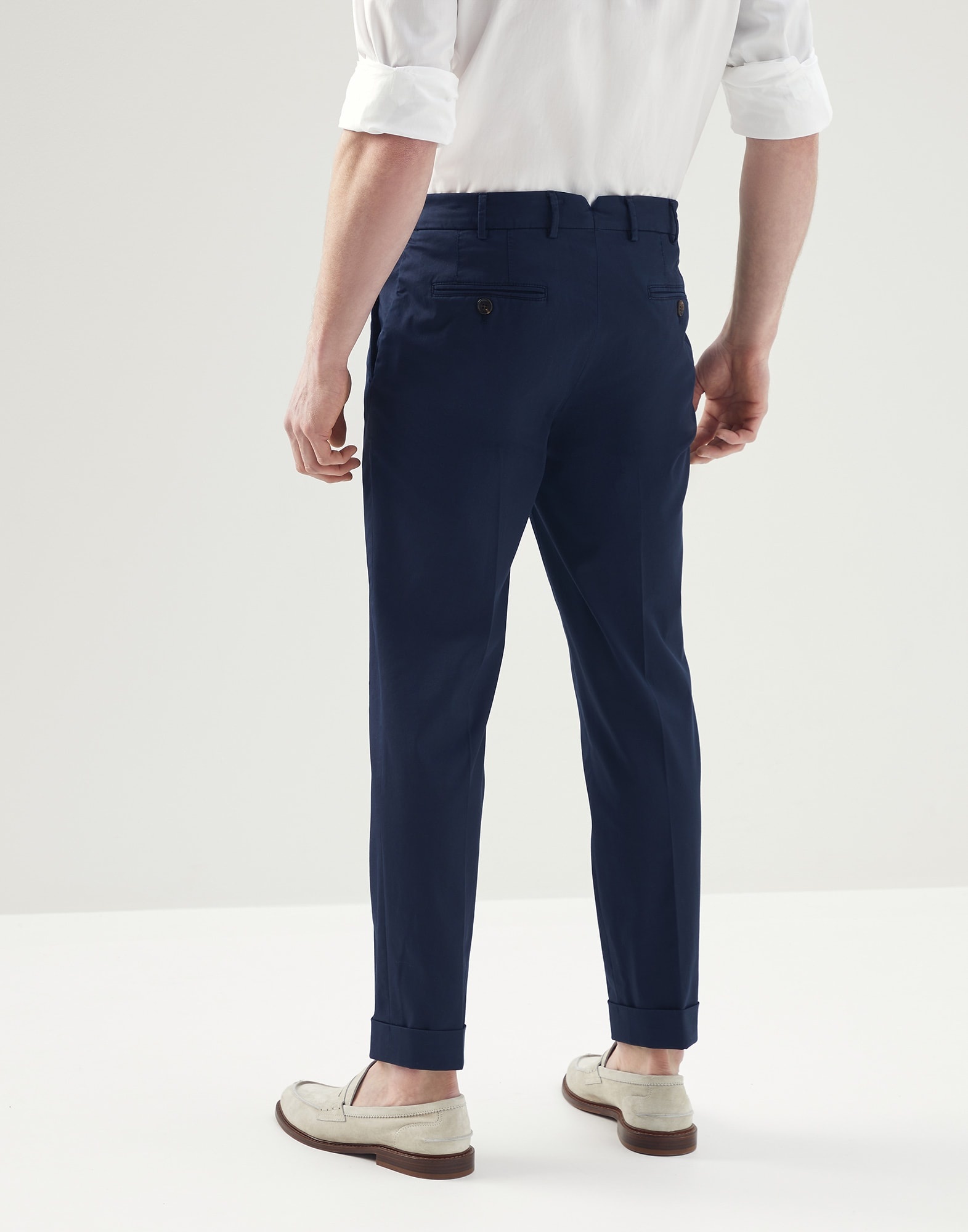 Garment-dyed Italian fit trousers in American Pima comfort cotton gabardine - 2