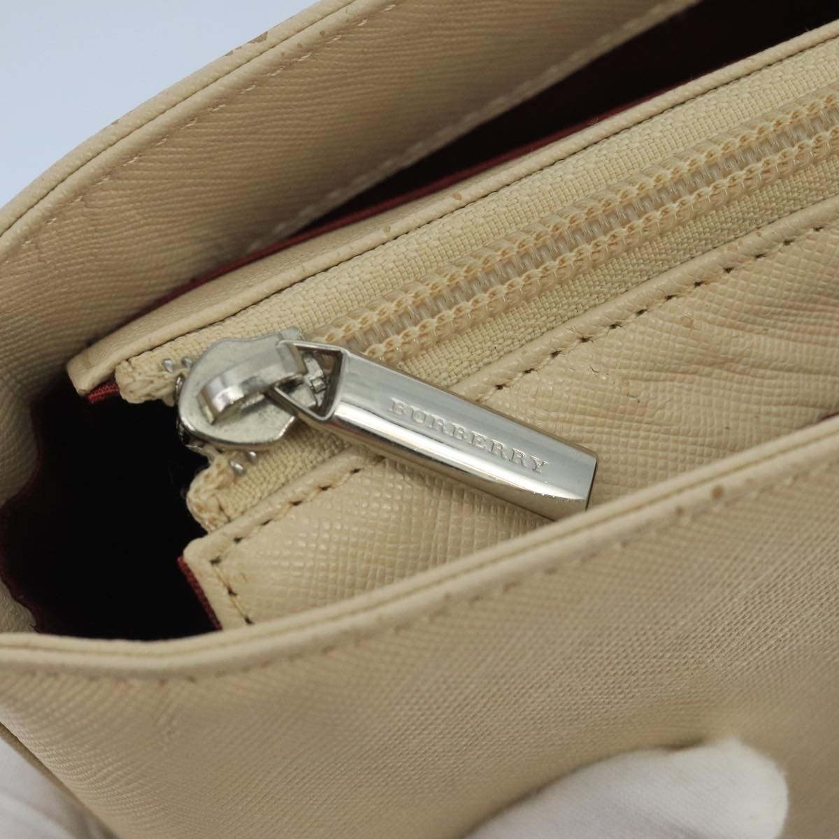 Burberry Shoulder Bag Leather White Silver - 10