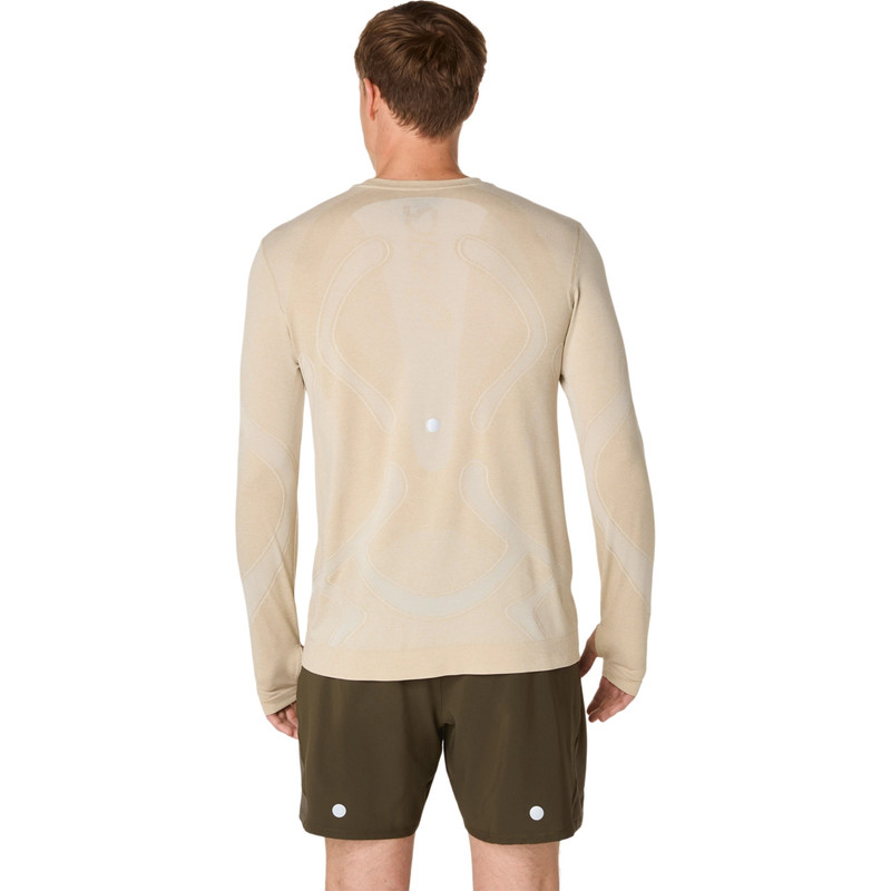 Asics ROAD SEAMLESS LONG SLEEVE TOP outlook