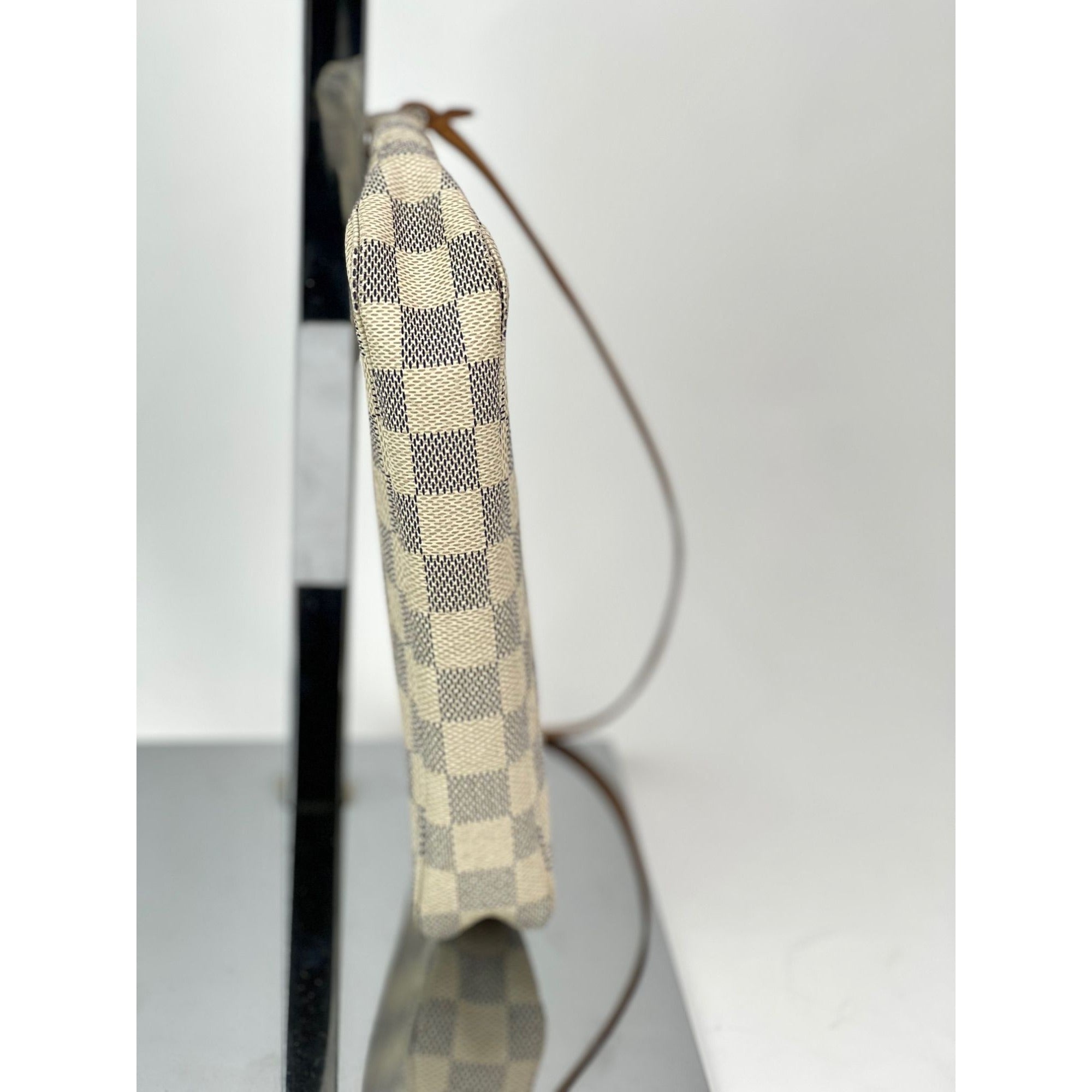 Louis Vuitton Pochette Accessories White  Damier Azur Bag - 5