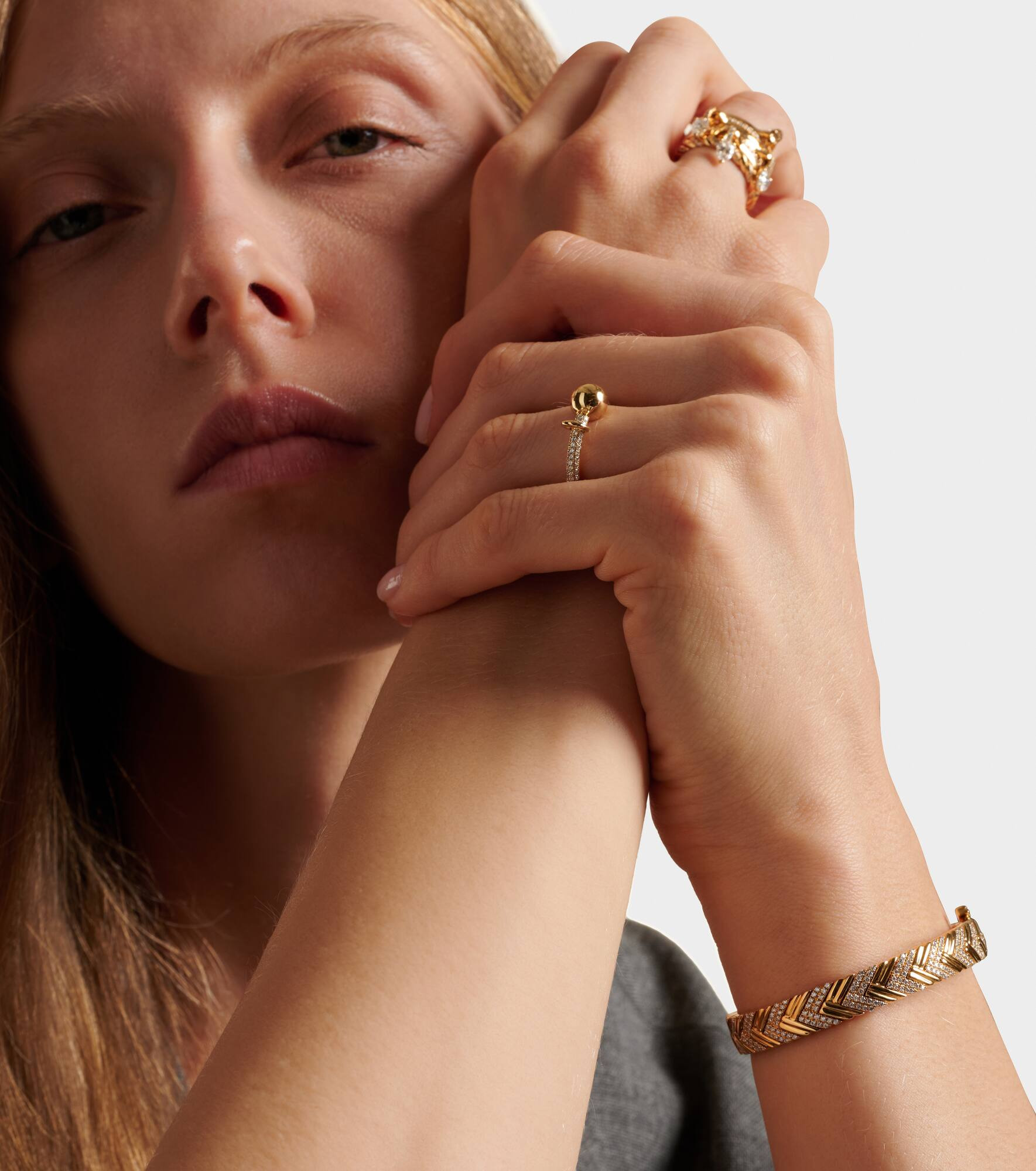 Piercing 14kt gold ring with diamonds - 2