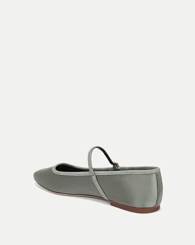 VERONICA BEARD ELLIE SATIN FLAT outlook