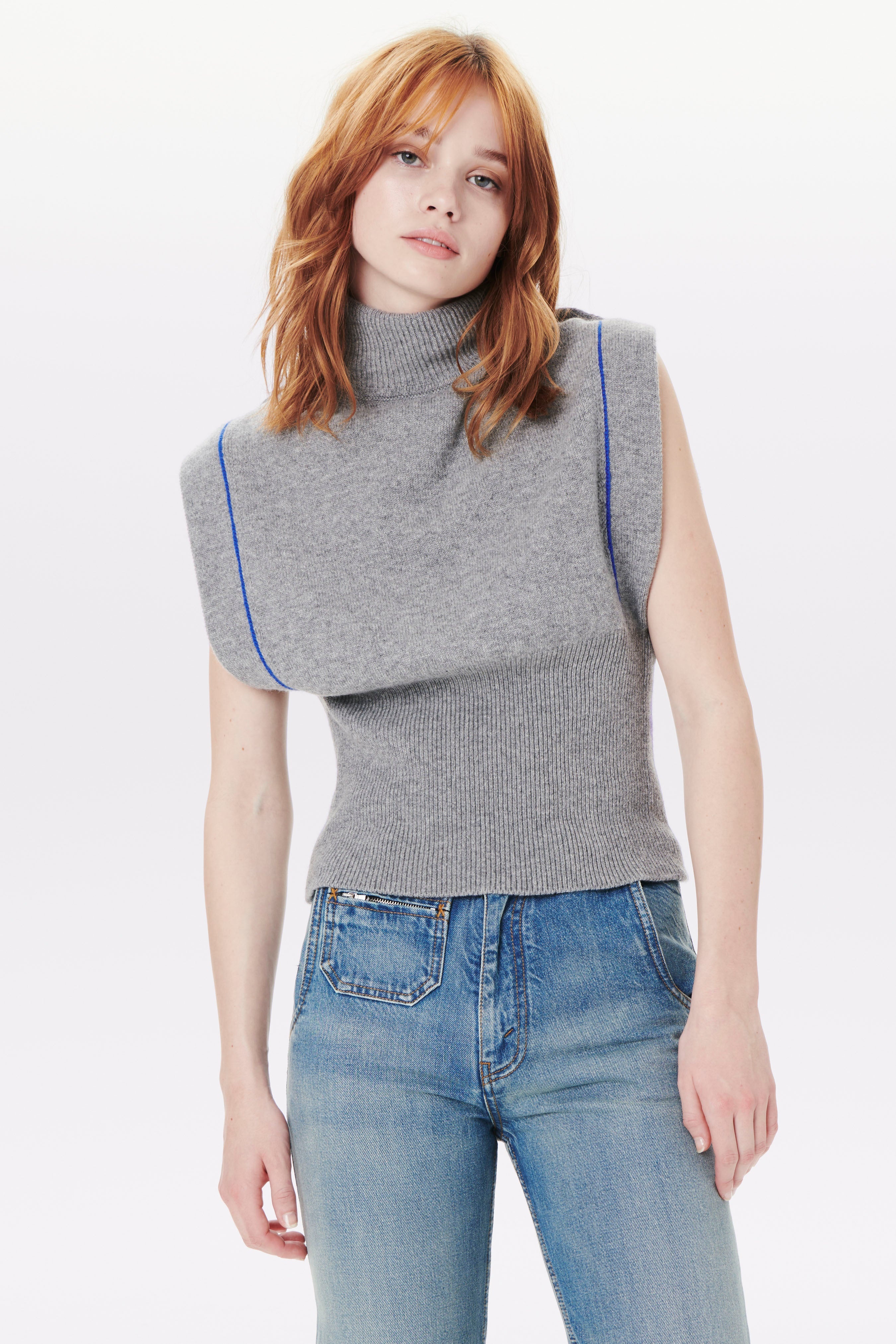 Sleeveless Poloneck Jumper in Grey - 3