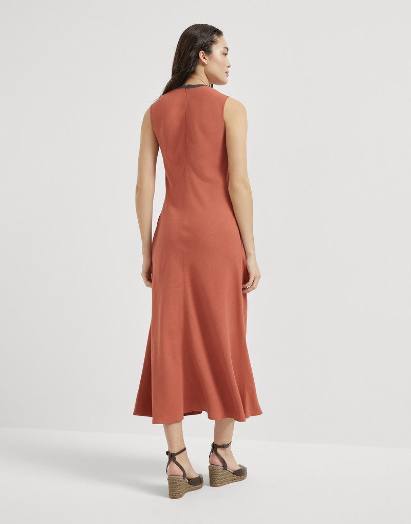 Brunello Cucinelli Viscose and linen fluid twill dress with precious collar outlook