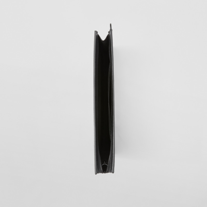 Rabbit Embossed Grainy Leather Zip Pouch 3