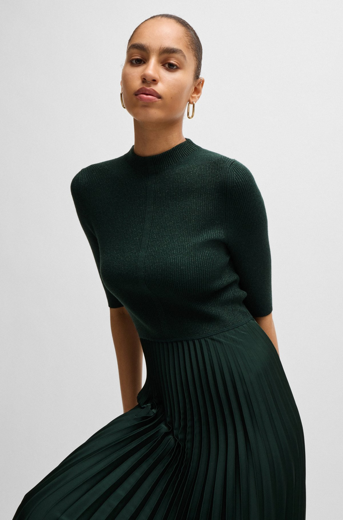 CROPPED-SLEEVE DRESS WITH PLISSÉ SKIRT - 6