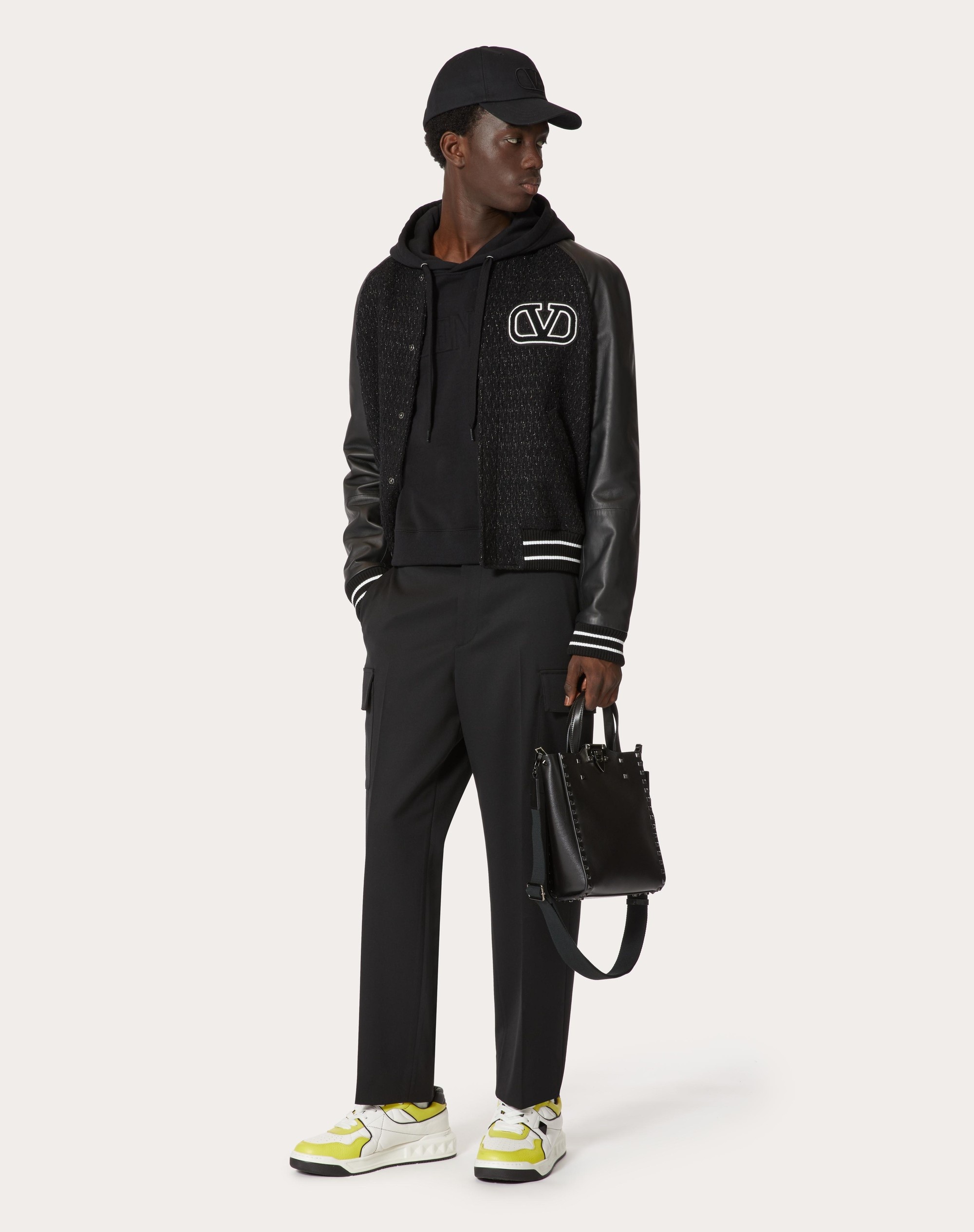 SWEATSHIRT WITH VALENTINO EMBOSSED - 2