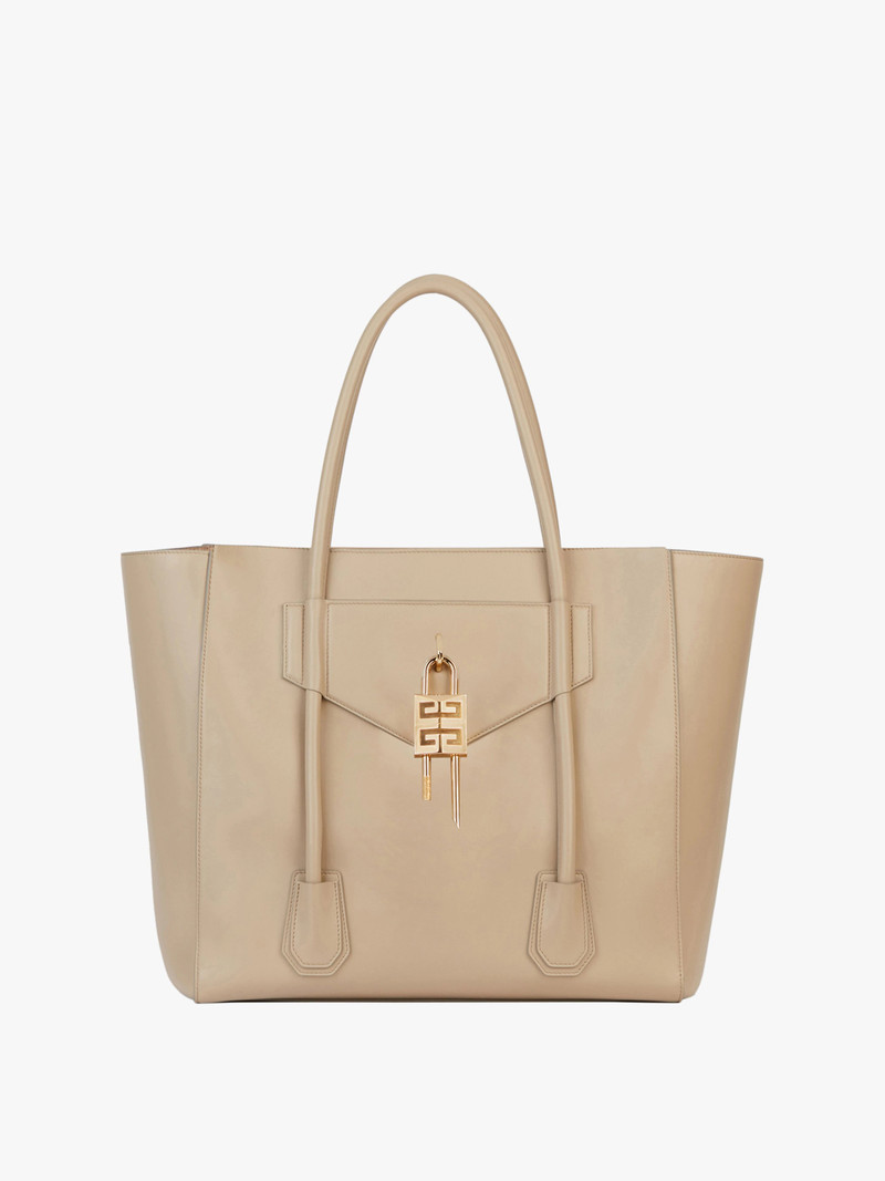 ANTIGONA SOFT SHOPPER BAG IN SMOOTH LEATHER 1