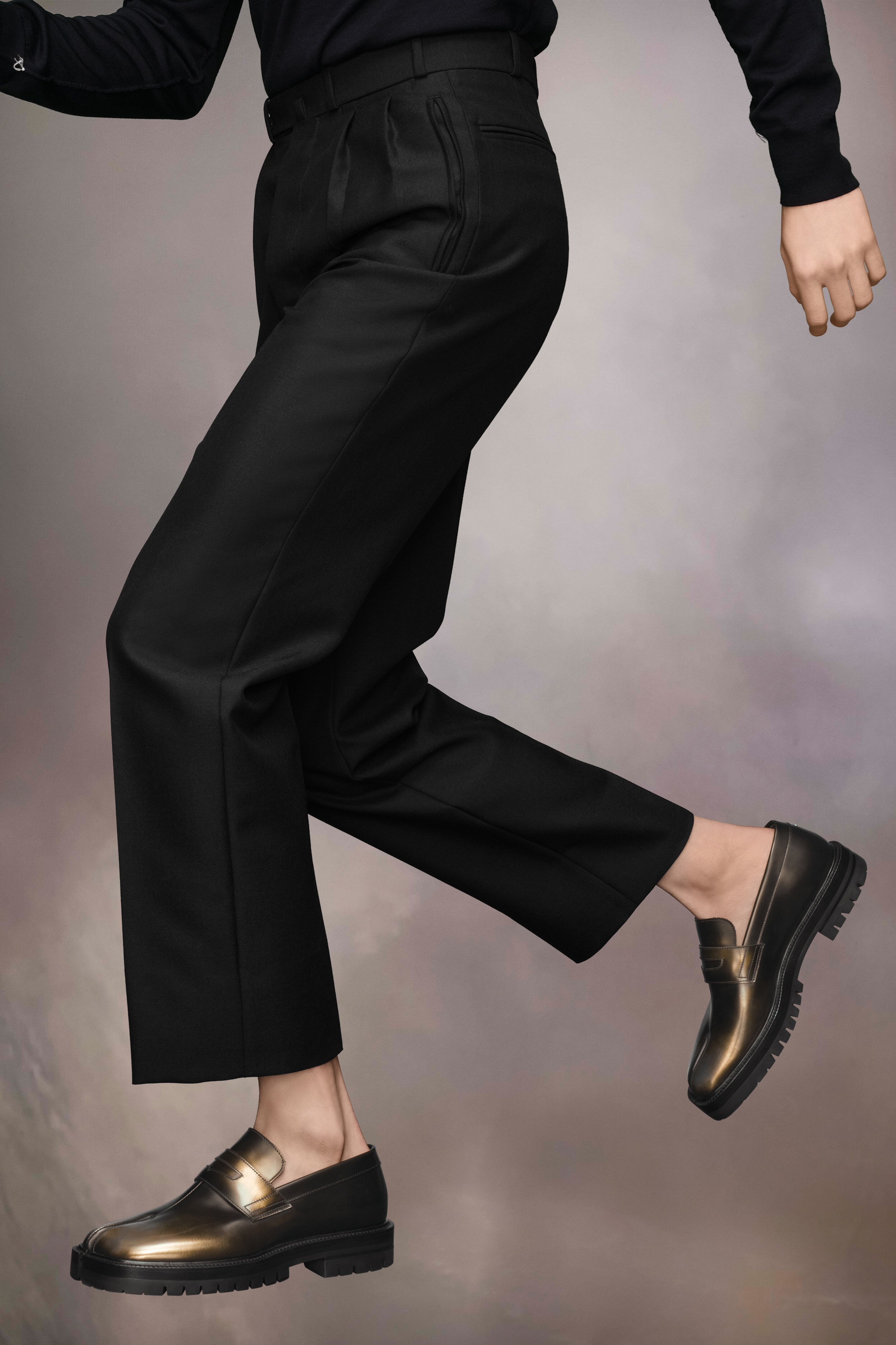 Tabi County Metallic Loafers - 6
