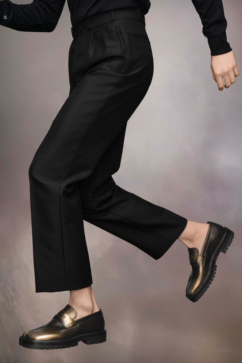 Tabi 카운티 금속 Loafers 6