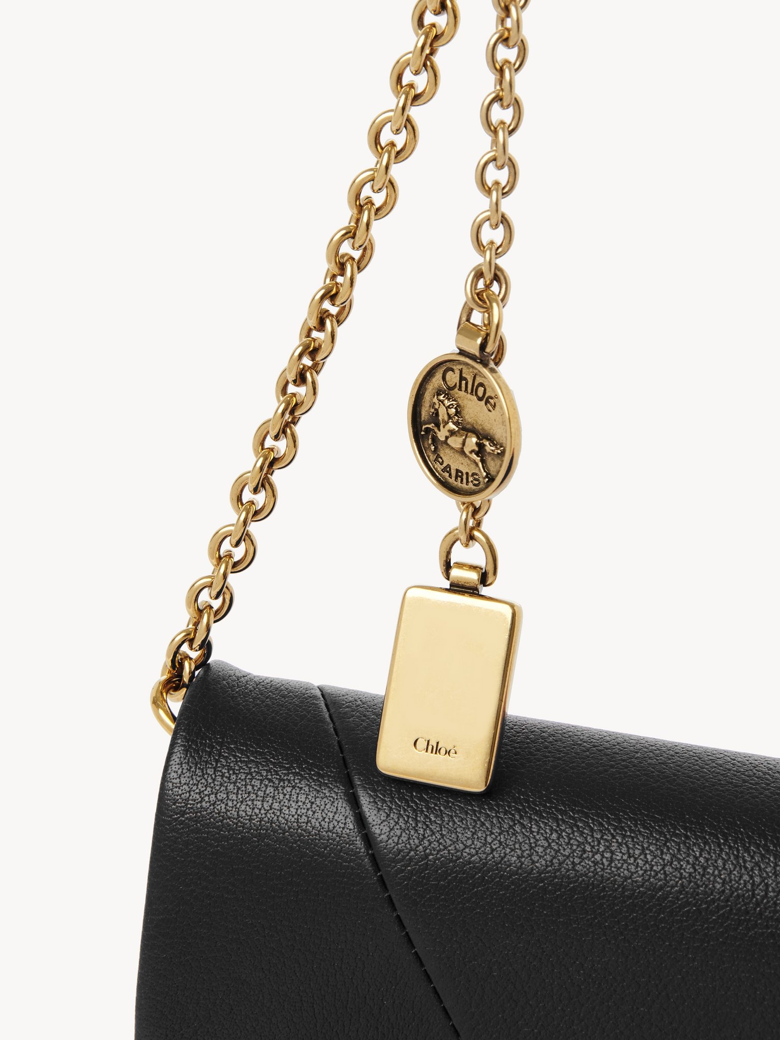 CHLOÉ SPIN FLAP WALLET ON CHAIN IN GRAINED LEATHER - 5