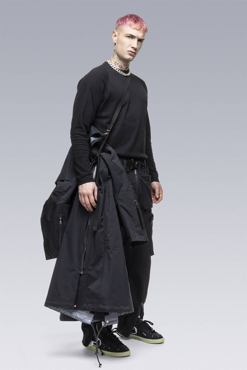 SAC-J2760 sacai / ACRONYM Trench Coat Black 26