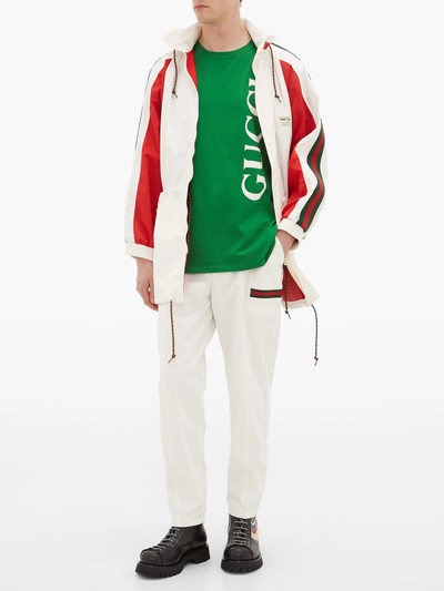 GUCCI Vertical logo cotton T-shirt outlook