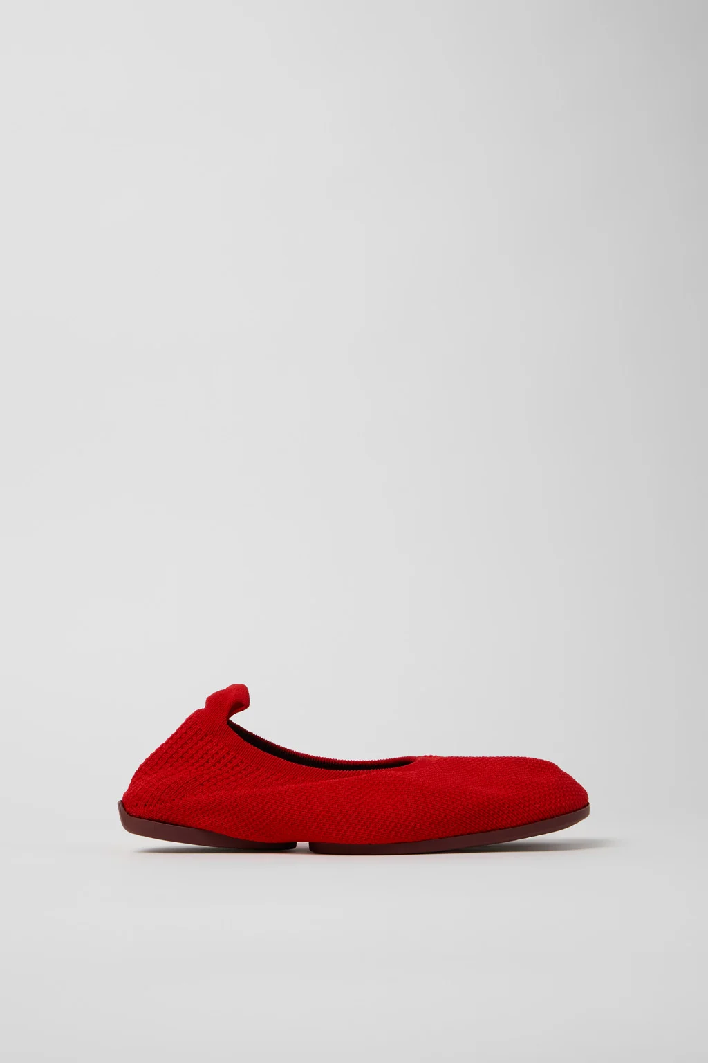 Right Niko Red Recycled Textile and Engineered Material Ballerinas for Women. - 1