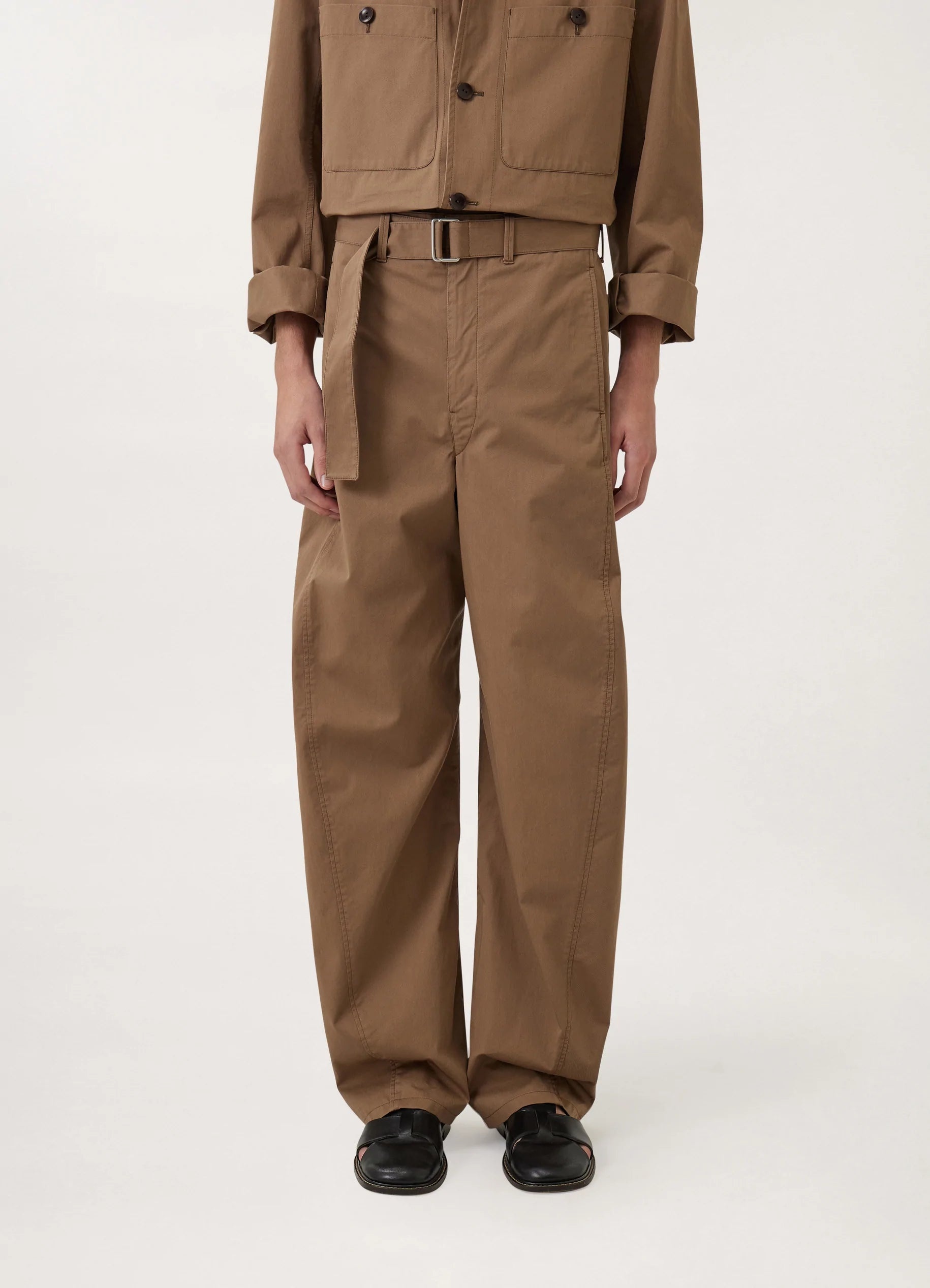LIGHT BELTED TWISTED PANTS
COTTON TWILL - 11