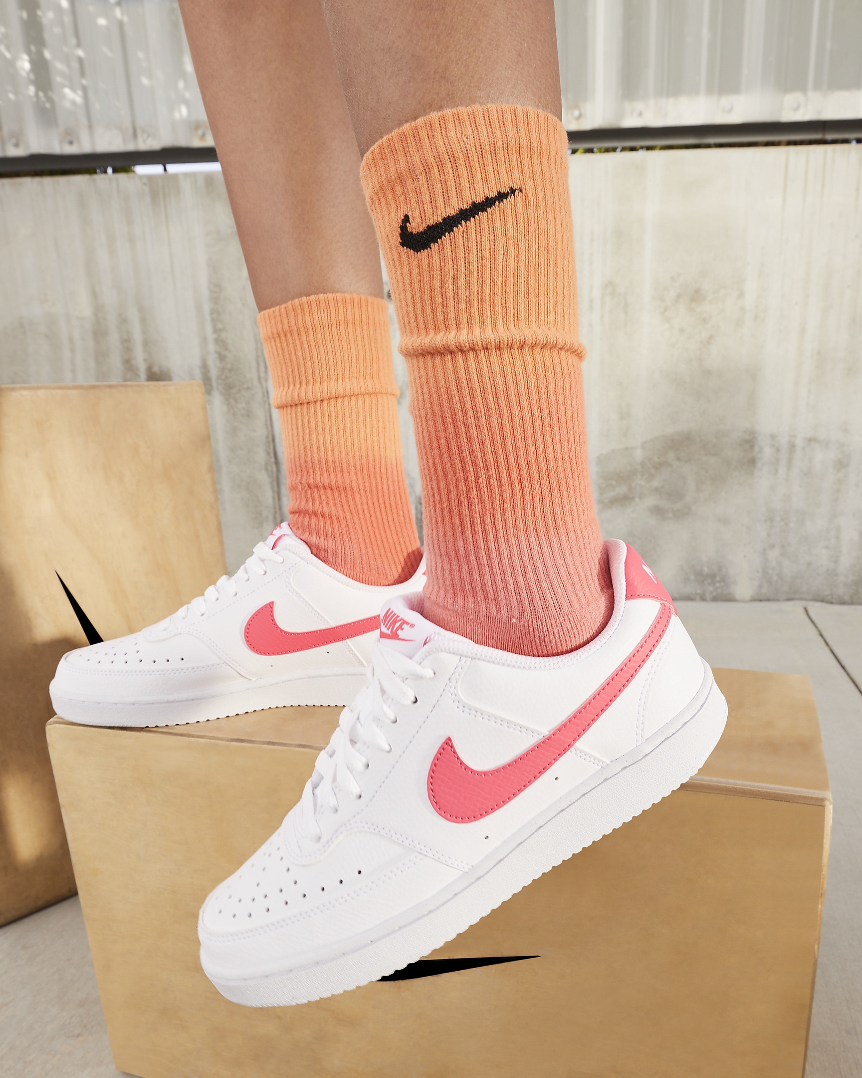 Nike Nike Court Vision Low Women's Shoes | REVERSIBLE