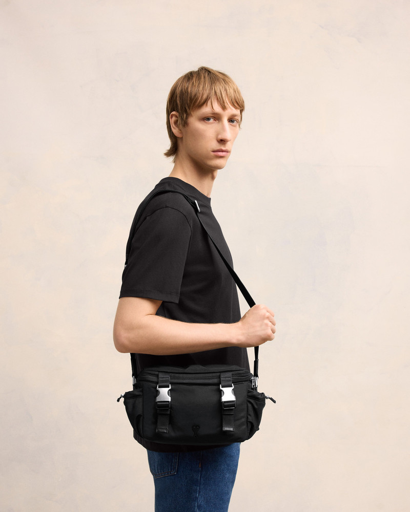 AMI DE COEUR MESSENGER BAG 7