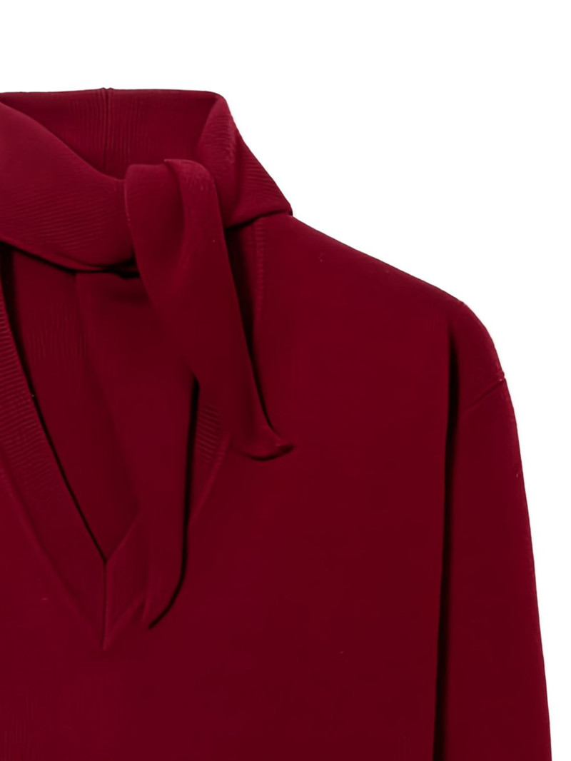 Plan C V-neck scarf sweater outlook