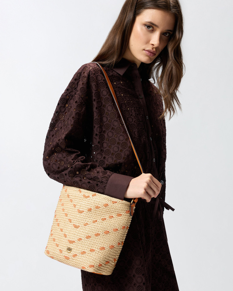 BUCKET MINI CROSSBODY BAG IN RAFFIA WITH CHEVRON MOTIF 5
