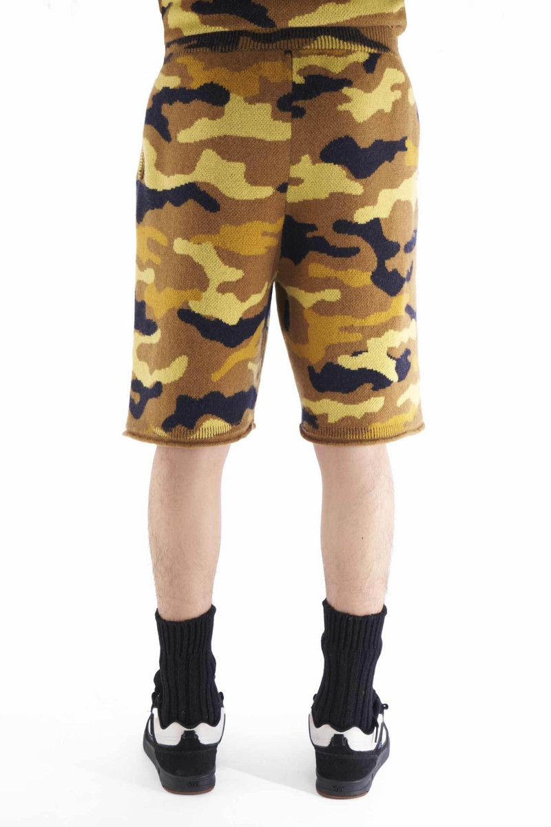 CAMO SHORT 4