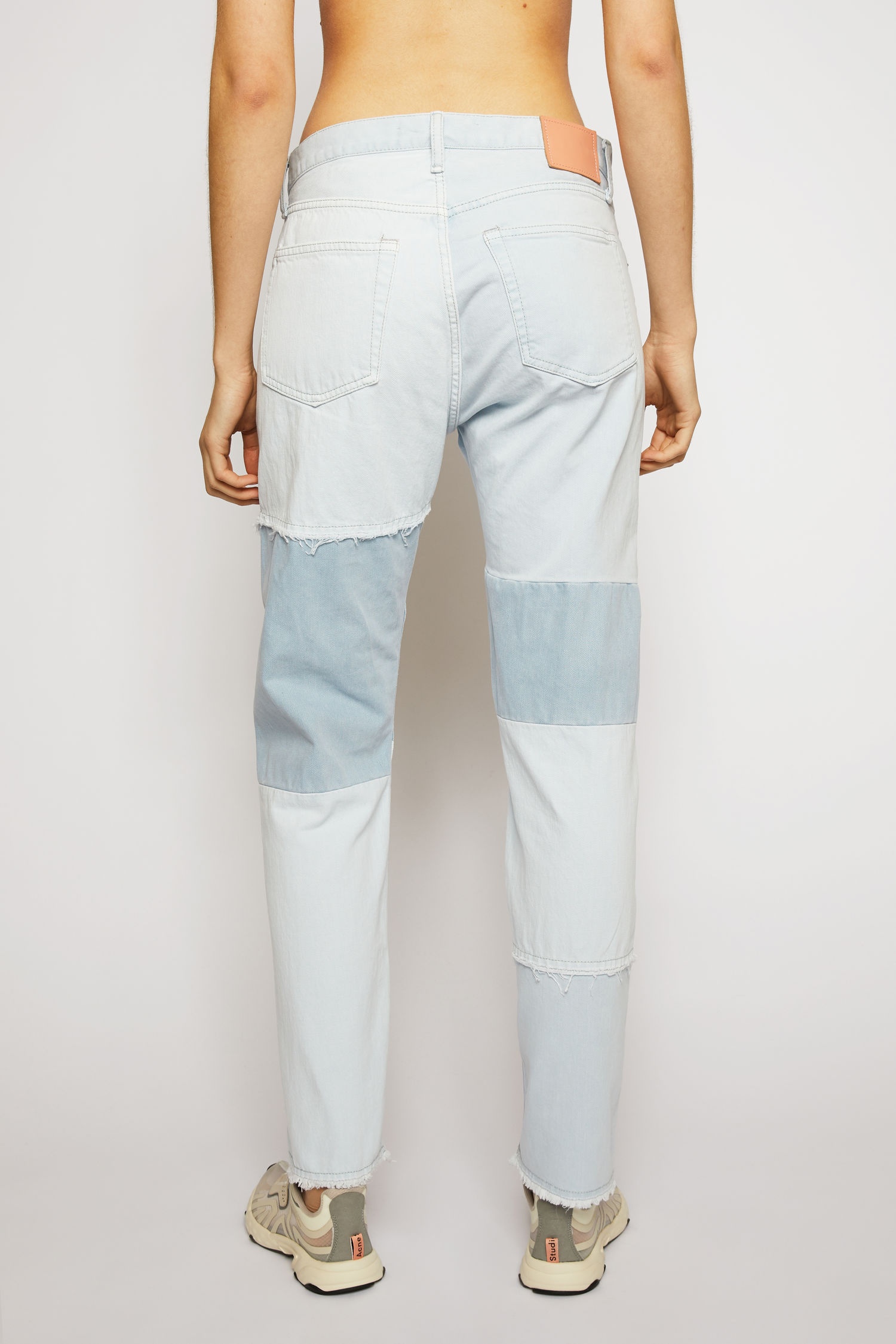 Recrafted classic fit jeans light blue - 3