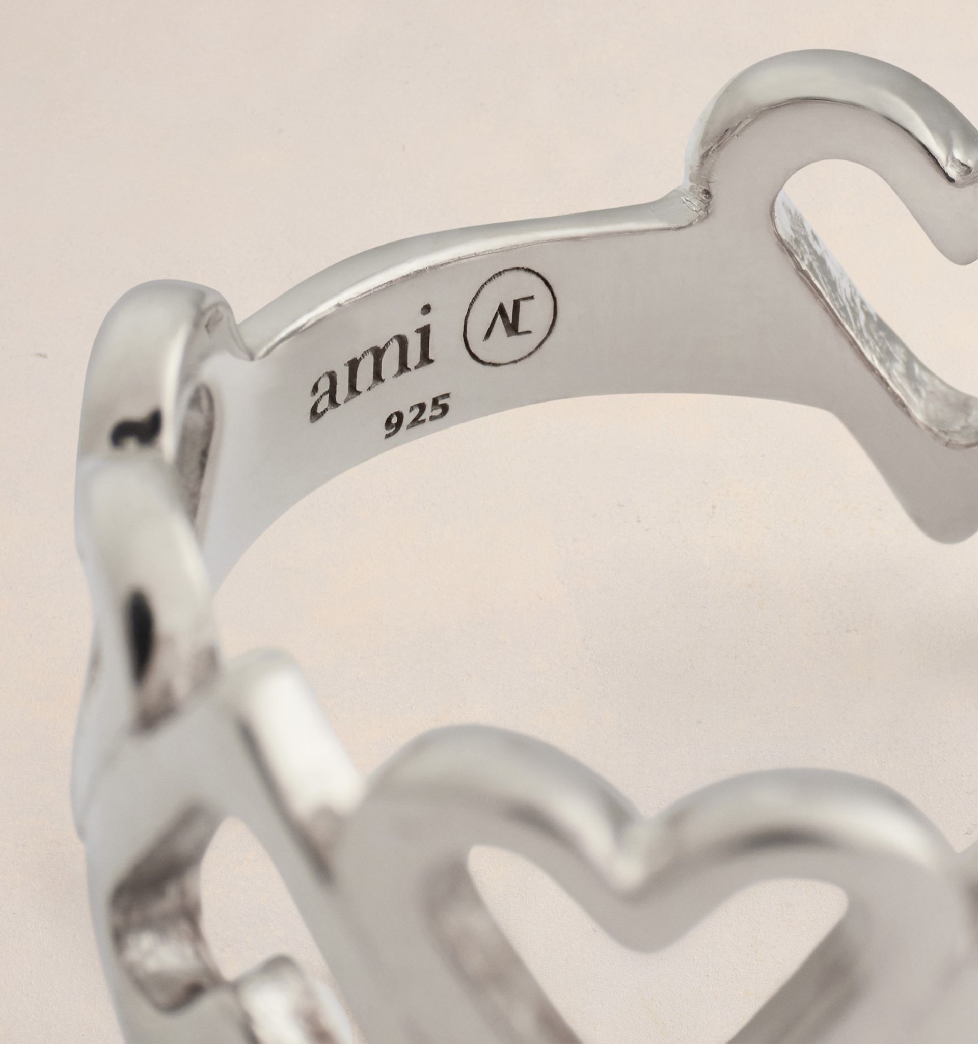 AMI Paris x Alan Crocetti Upside Down Hearts Ring - Silver