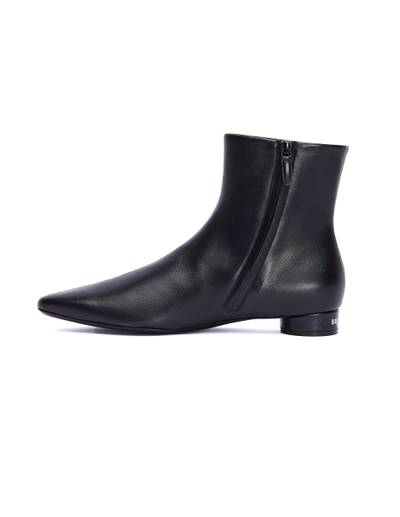 BALENCIAGA BLACK LEATHER OVAL 20MM BOOTS outlook