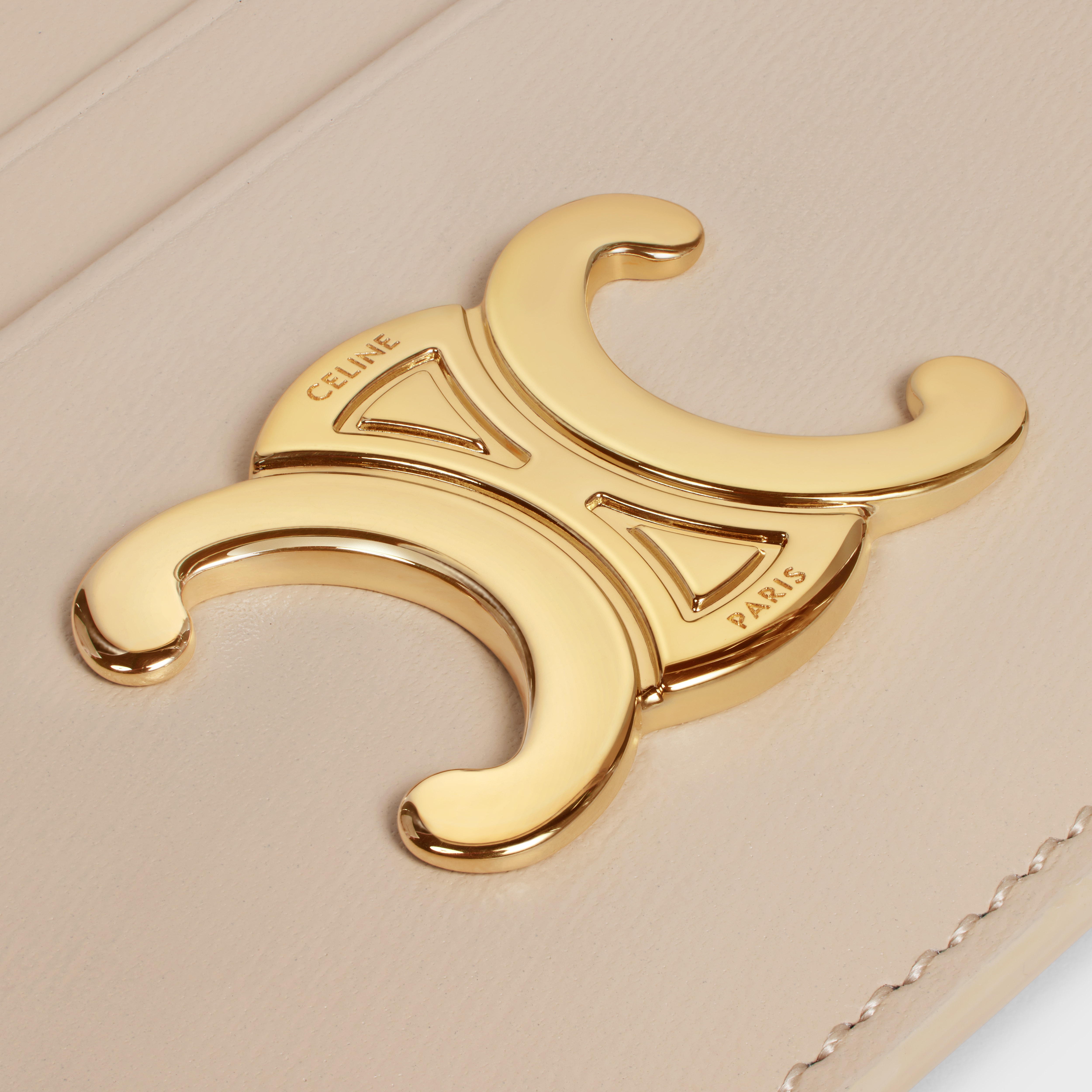 TRIOMPHE CARD HOLDER in Shiny calfskin - 4