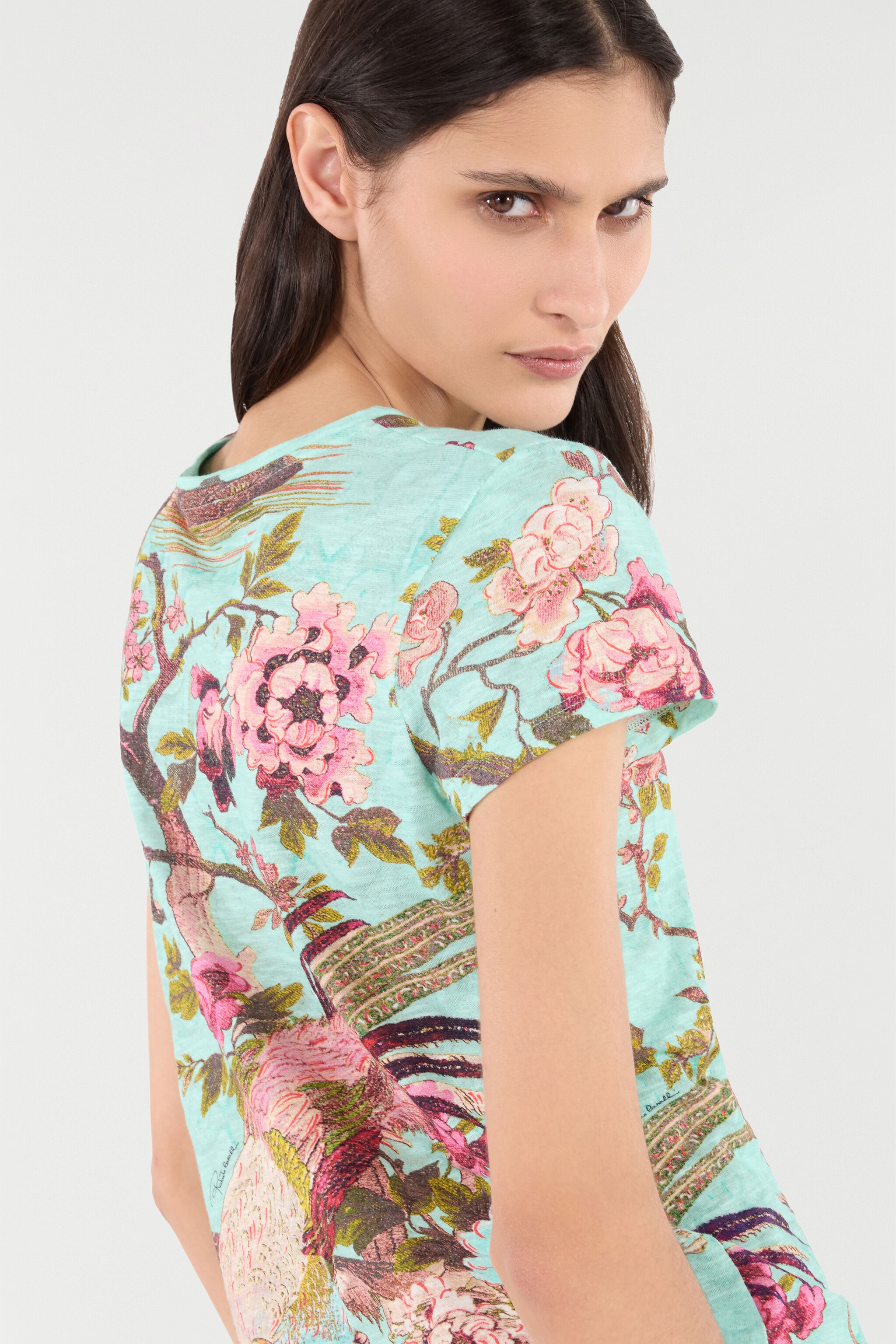 T-Shirt With Naturalistic Print - 7