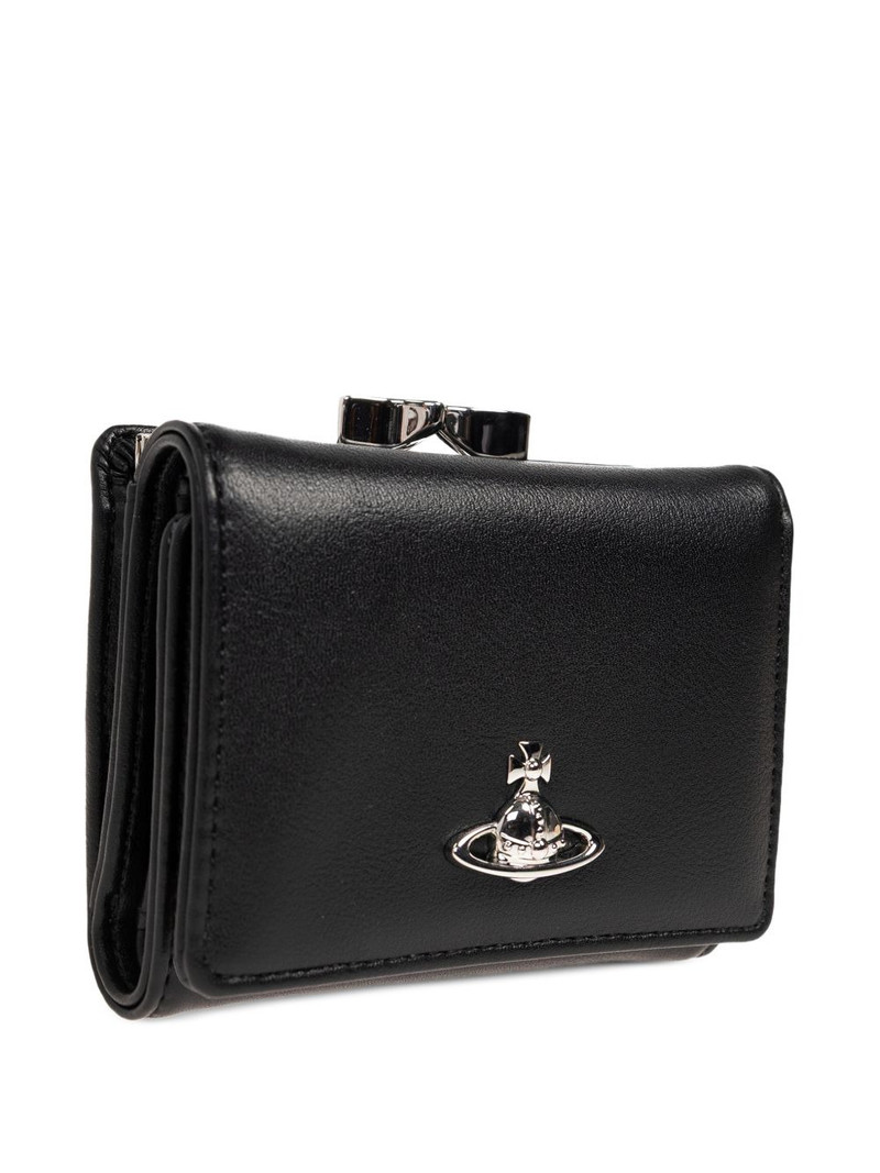 orb clasp wallet 3