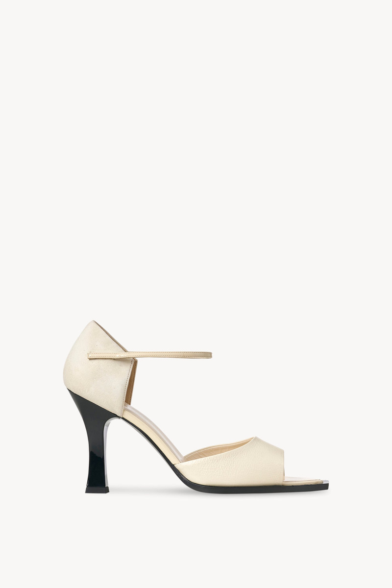 MJ Heel Sandal in Leather 1