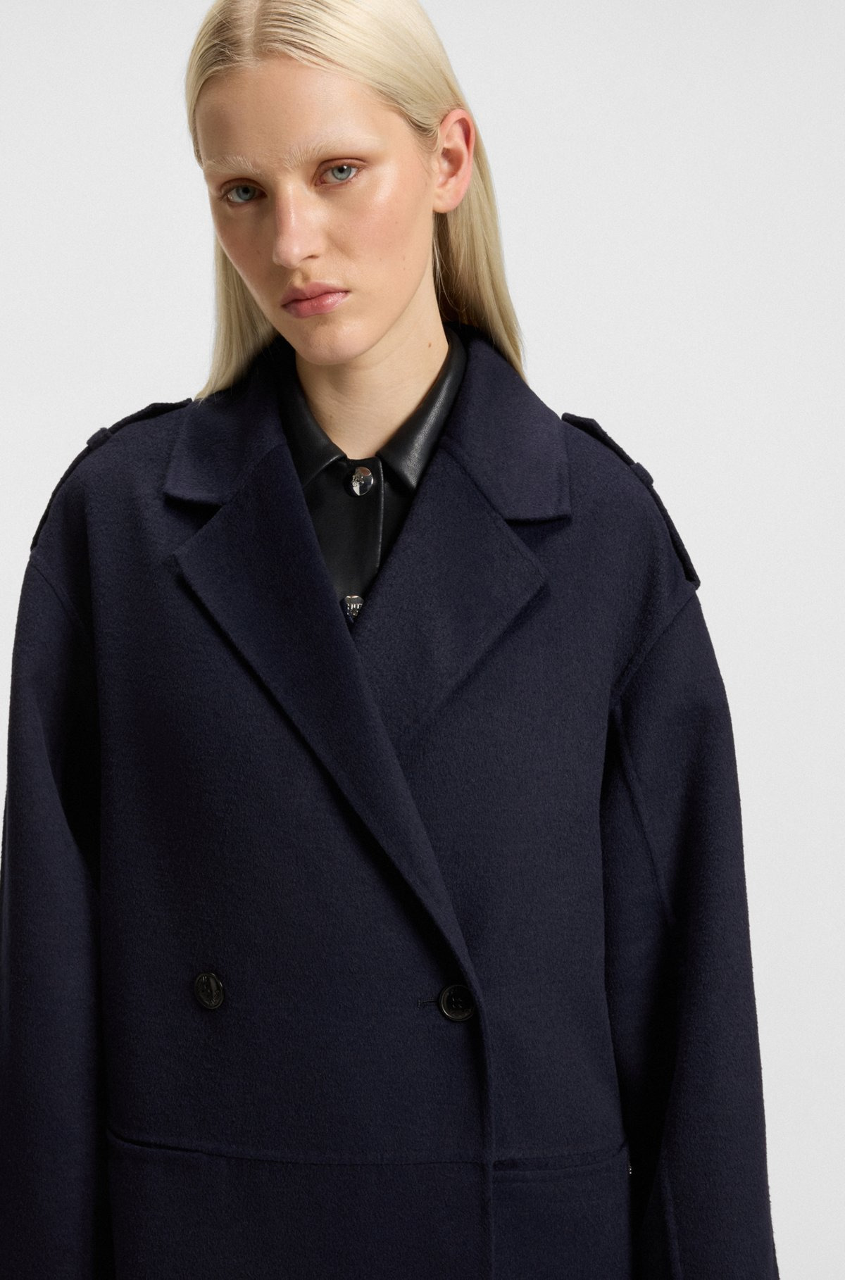 SLIM-FIT COAT WITH DOUBLE-BREASTED CLOSURE - 5