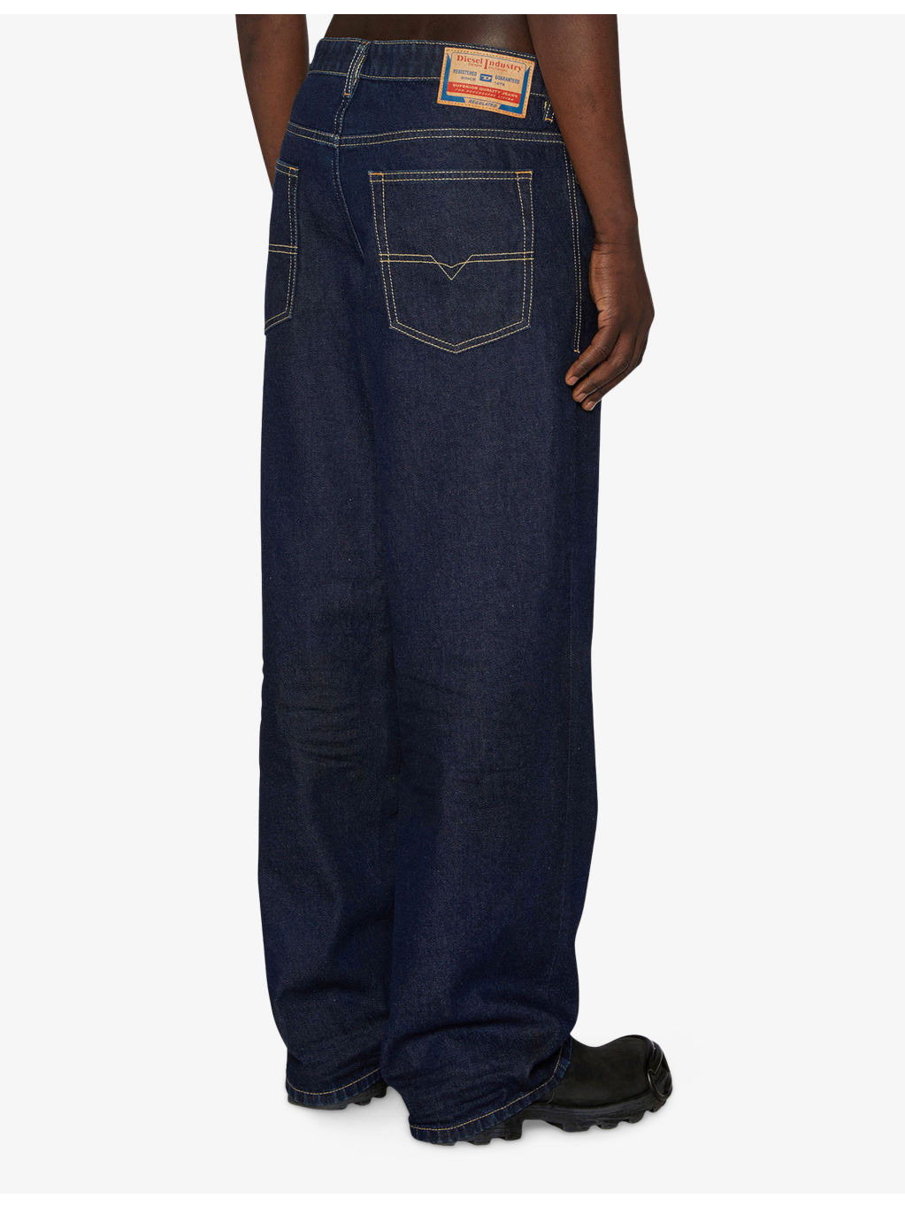 2001 D-Macro Relaxed-Fit Denim Jeans - 4