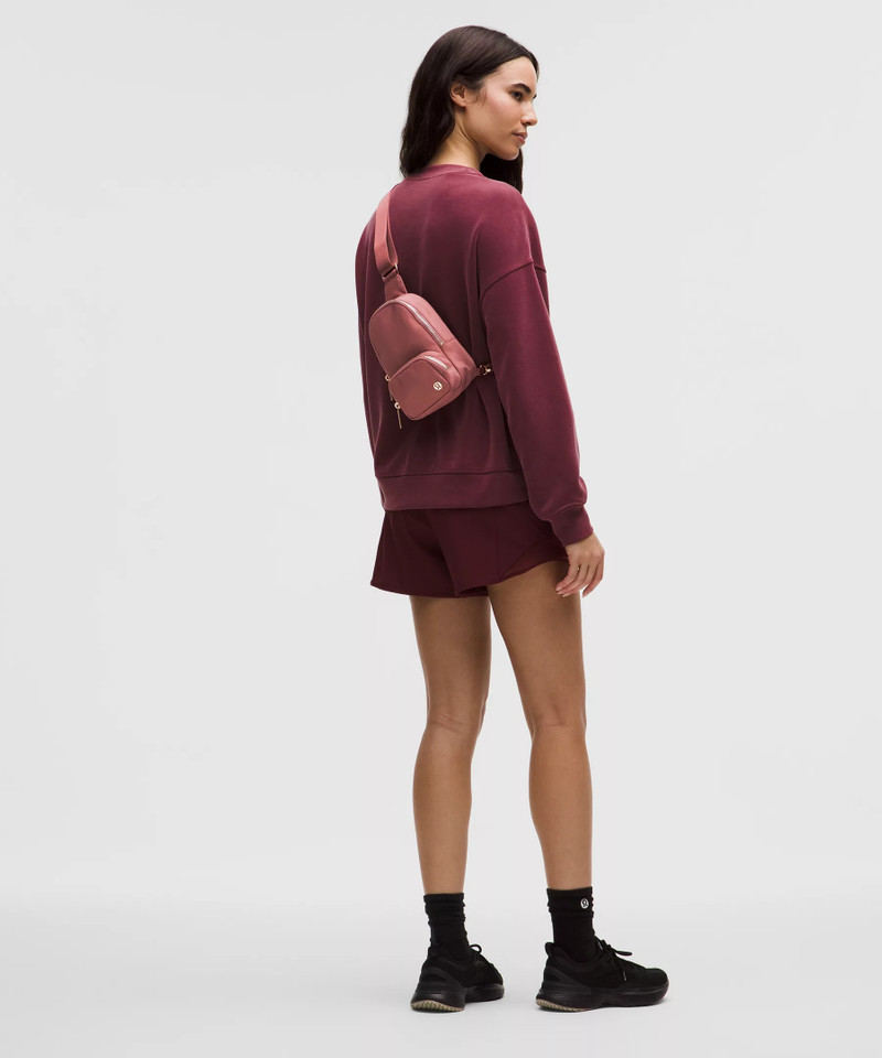 lululemon Everywhere Sling Bag Small 2L outlook