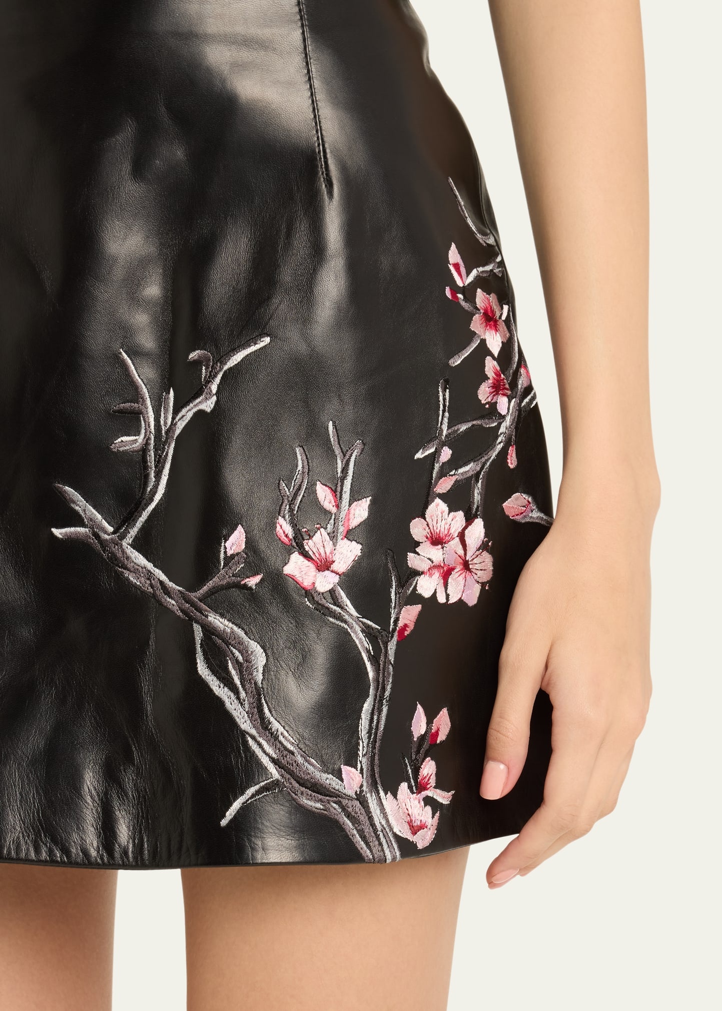 Cherry Blossom Embroidered Mini Leather Skirt - 5