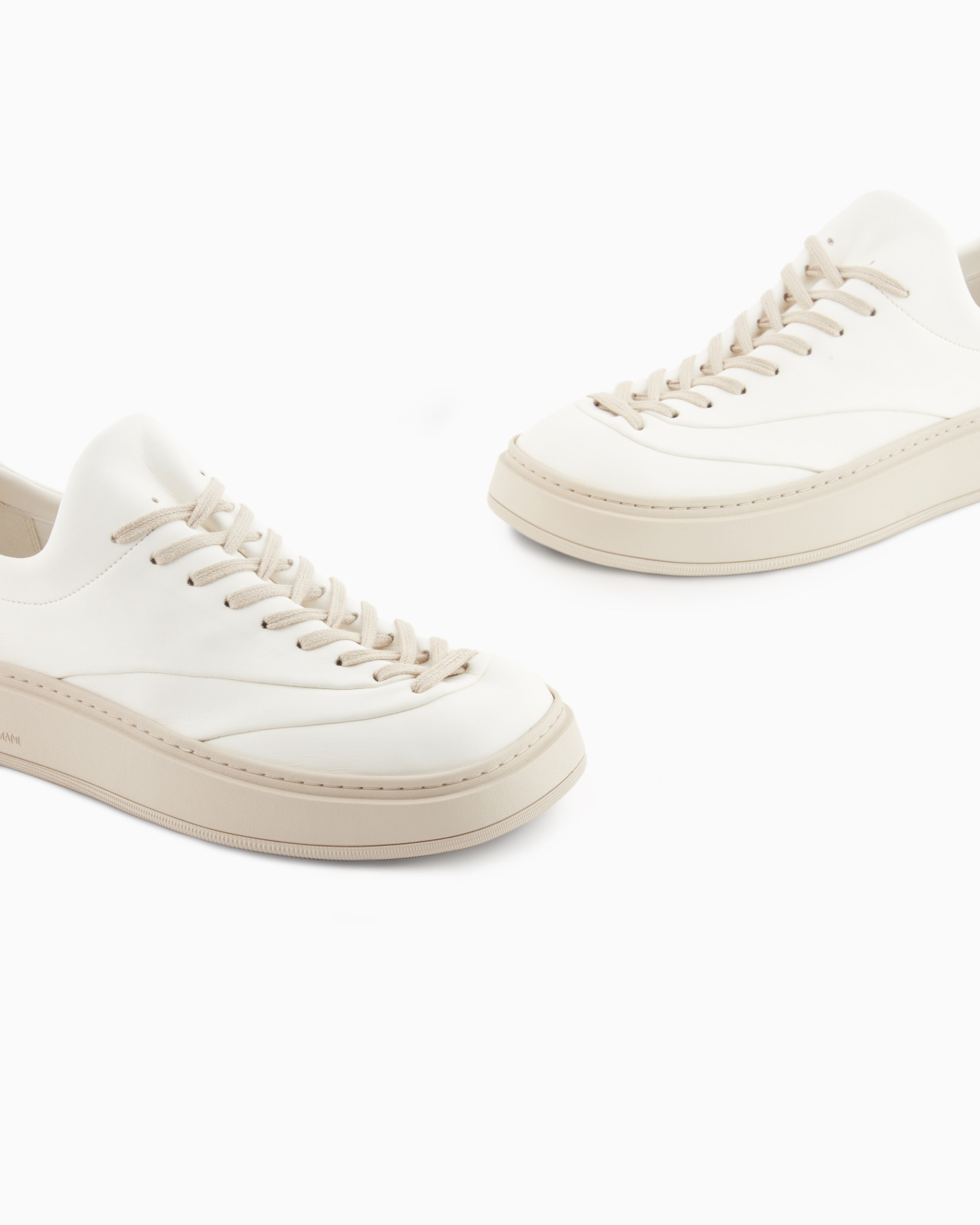 SNEAKERS WITH CONTRASTING LACES - 5