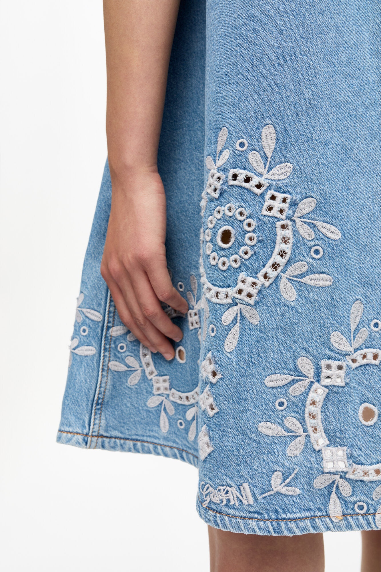 BRODERIE ANGLAISE MINI DRESS - 4