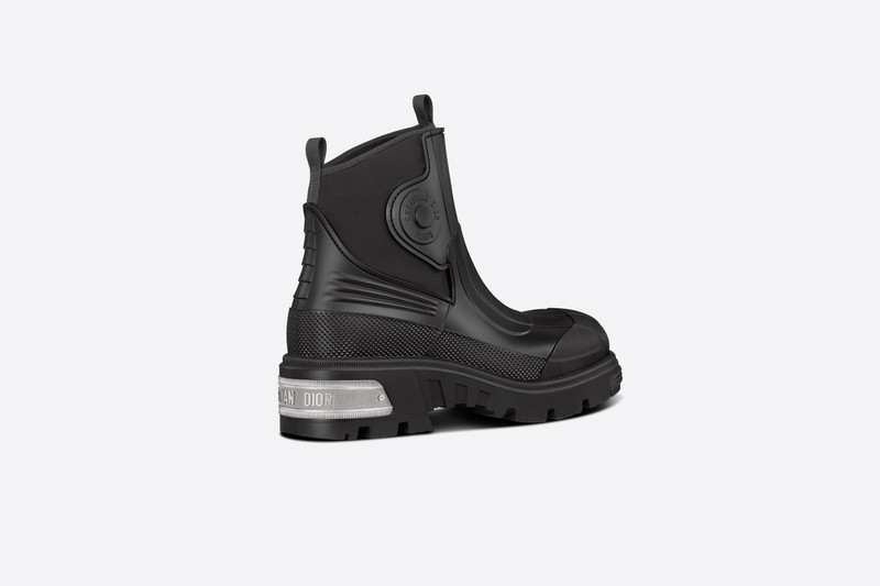 Dior Genesis Ankle Boot 3
